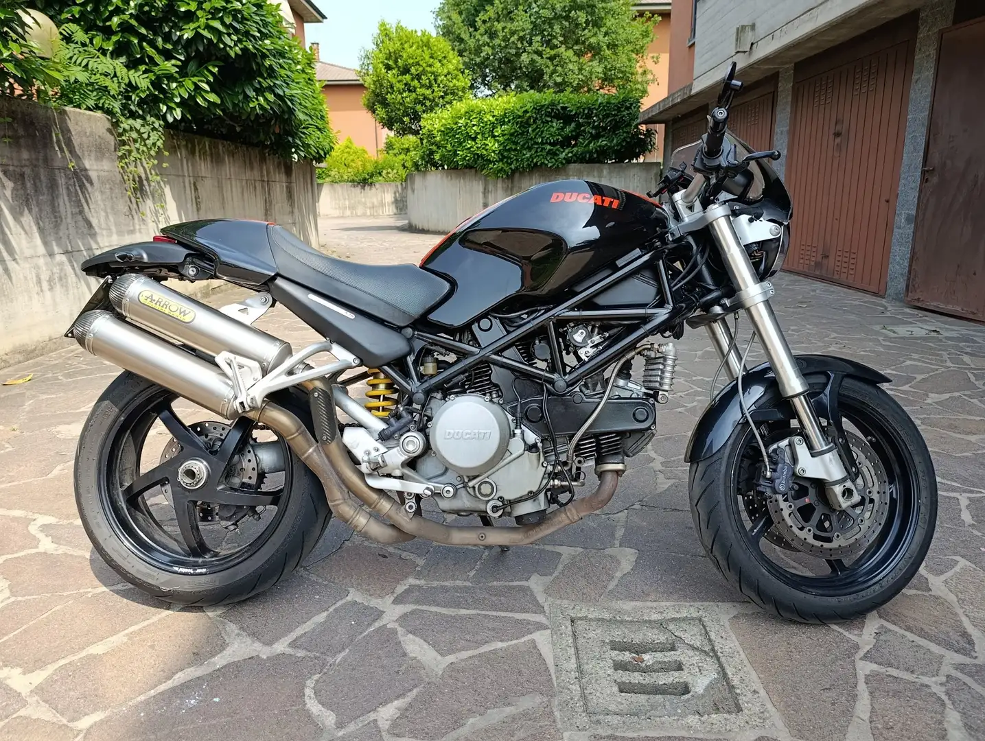 Ducati Monster S2R dark Negro - 1