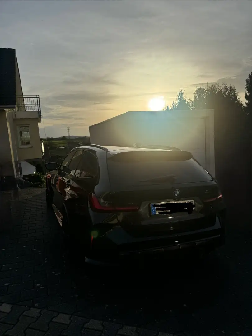 BMW M3 Competition Touring M xDrive - 2