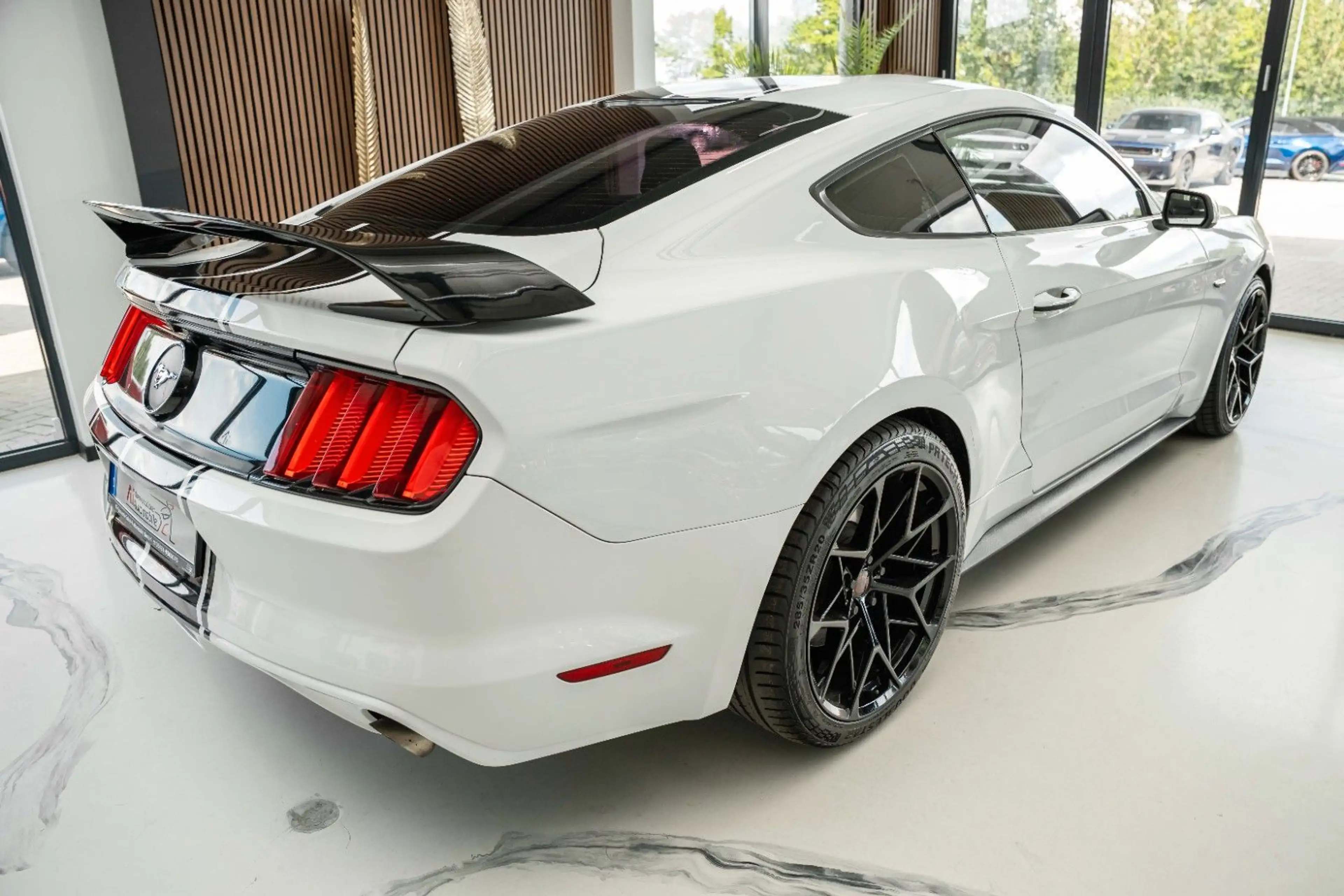 Ford Mustang 3,7 V6 LEDER XENON 20° TOP — photo 5