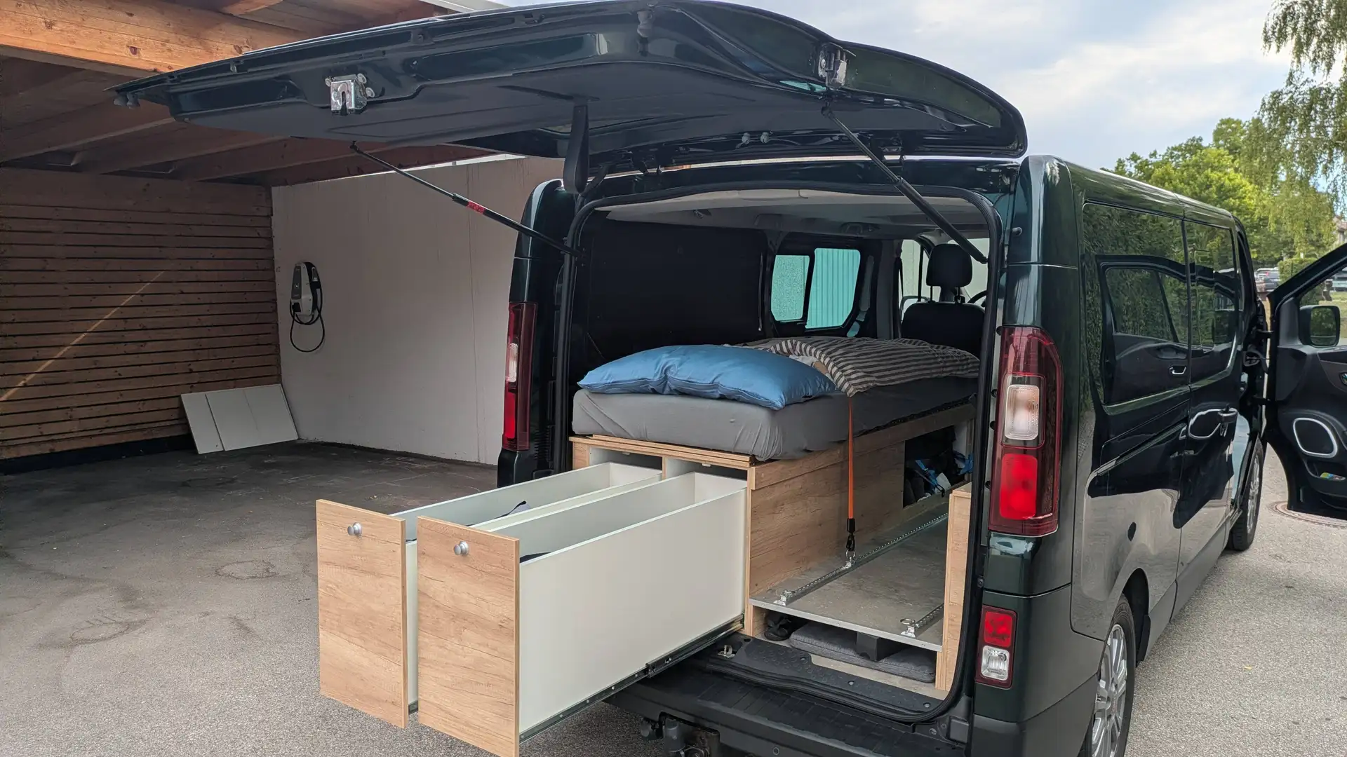 Fiat Talento Talento Camperausbau 1,6 EcoJet Twin-Turbo 125 L2H1 Grün - 1