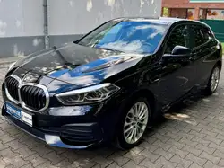 Bmw 118 i Advantage*Automatik*17 Zoll LM*LED*Carplay*SHZ*GRA*Kamera*1.Vorb.*Unfallfrei*SH Gepflegt*Virtuelles Cockpit*Mwst.19