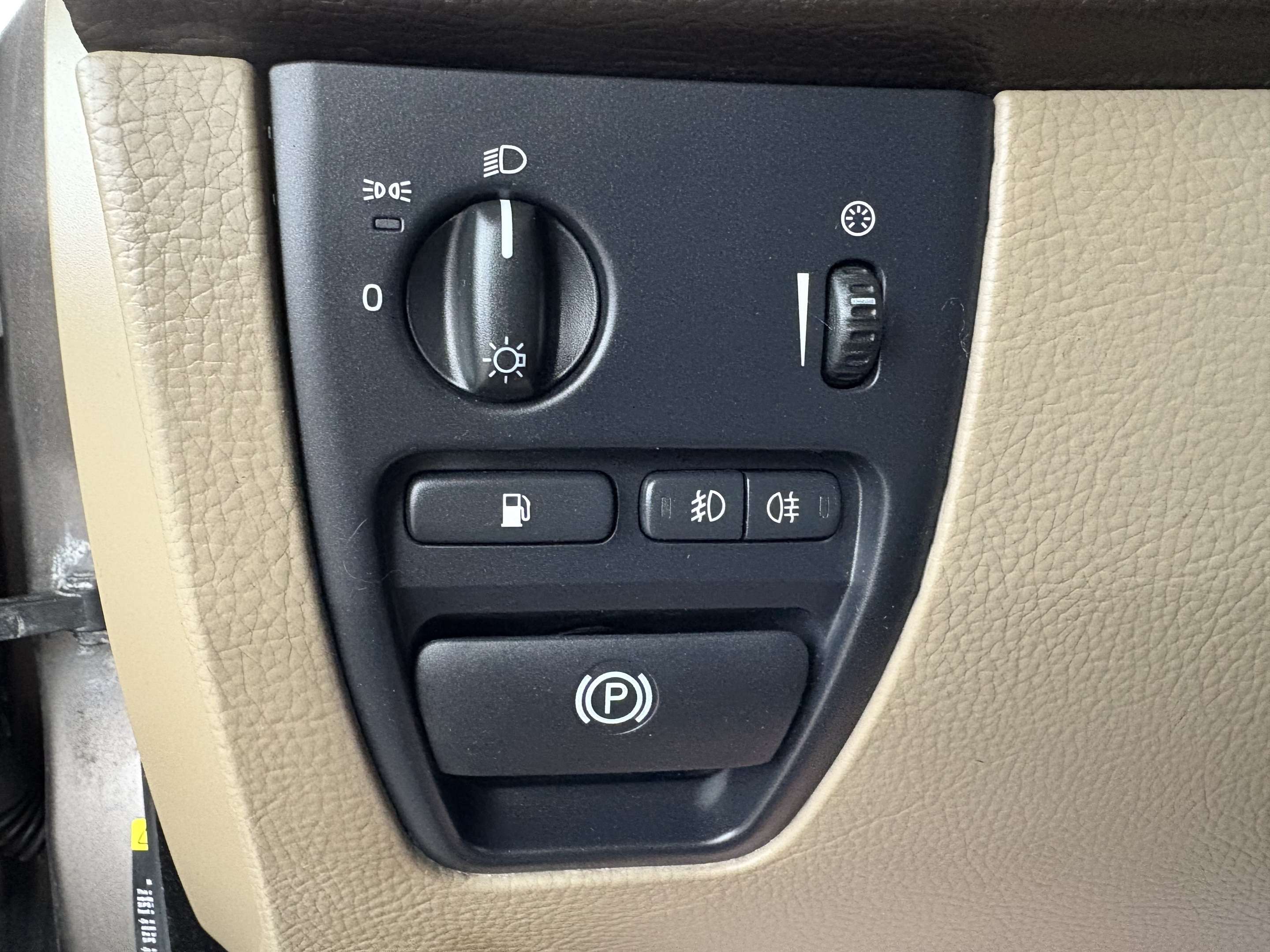 2010 Volvo XC90 AWD I6 I 1 OWNER I ACCIDENT FREE I CERTIFIED thumb 23