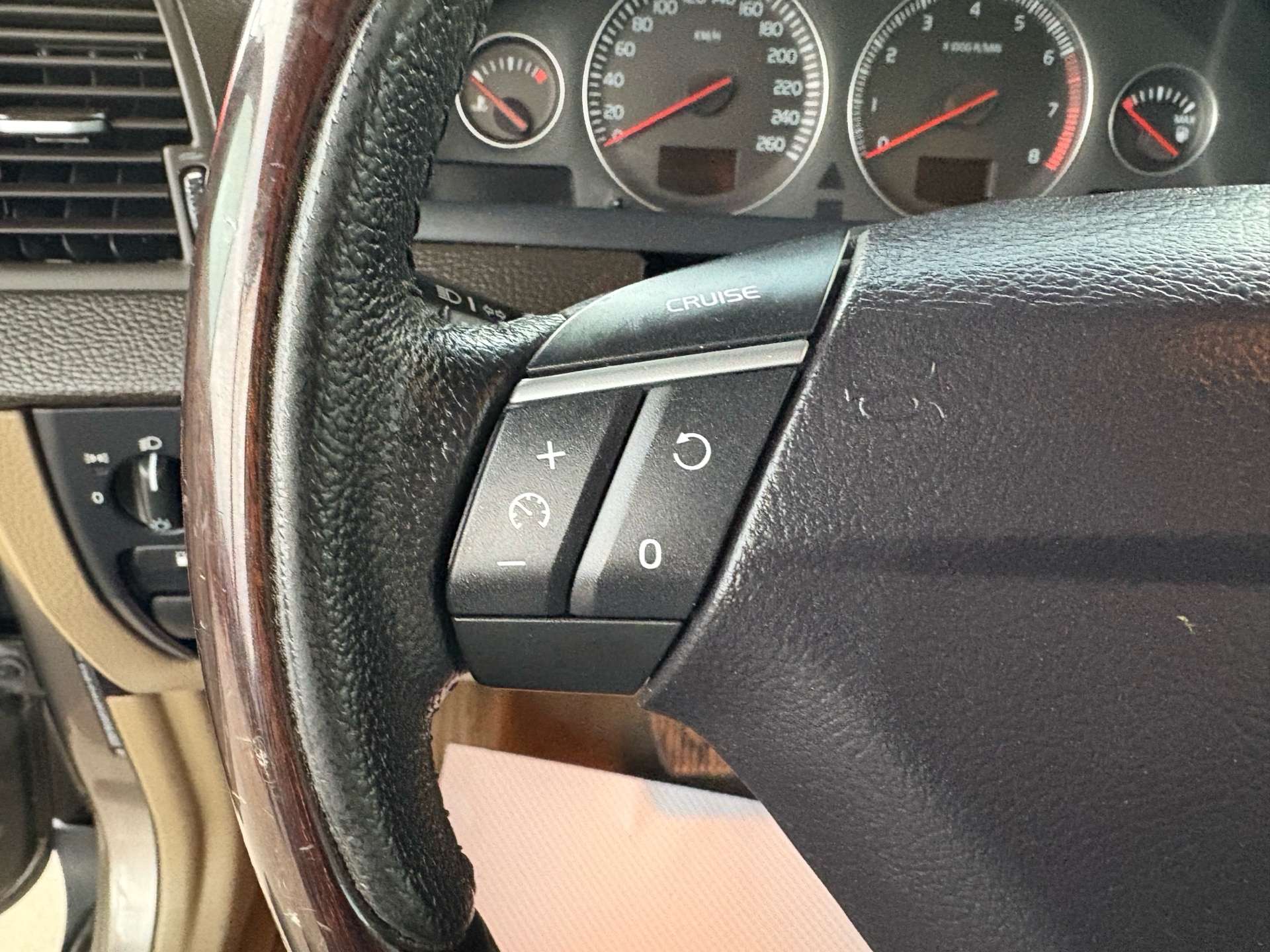 2010 Volvo XC90 AWD I6 I 1 OWNER I ACCIDENT FREE I CERTIFIED thumb 24