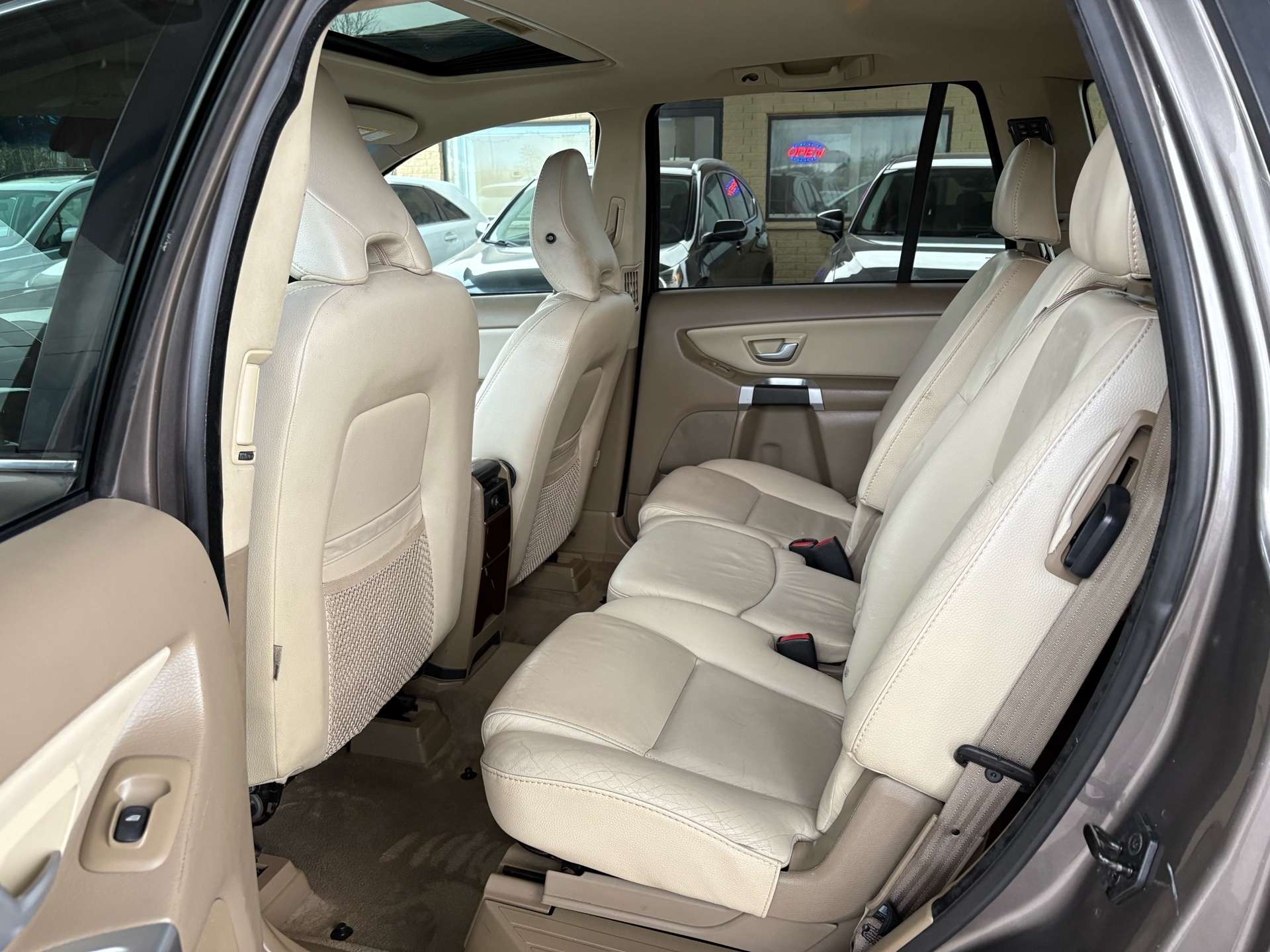 2010 Volvo XC90 AWD I6 I 1 OWNER I ACCIDENT FREE I CERTIFIED thumb 12