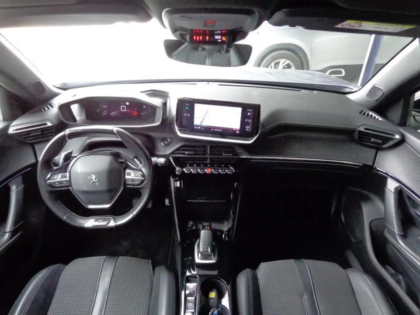 Peugeot 2008 1.5HDi GT EAT8 - GPS - LED Gris - 2