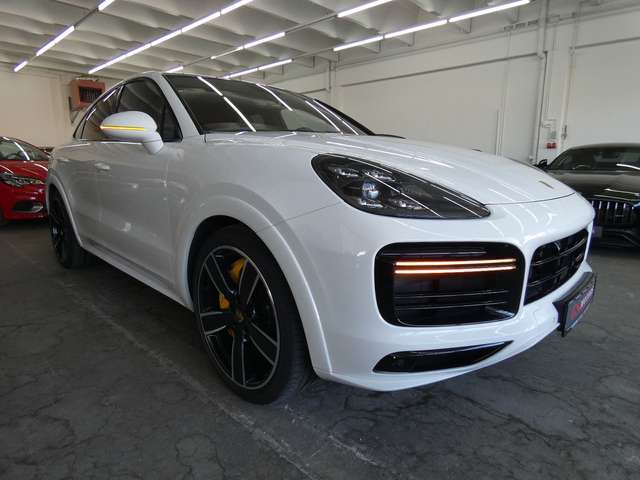 Imagine Porsche Cayenne CAYENNE COUPE TURBO*SPORT DESIGN*LED*ACC*AHK*PAN