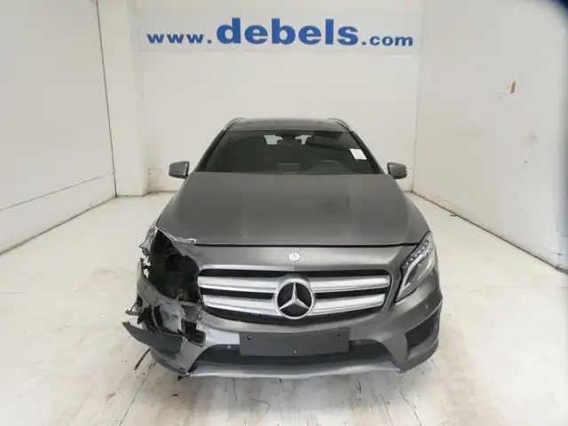Mercedes-Benz GLA 180