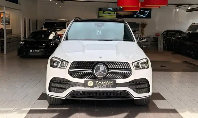 Mercedes-Benz Gle view 4