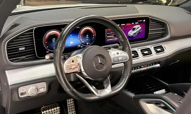 Mercedes-Benz Gle view 14