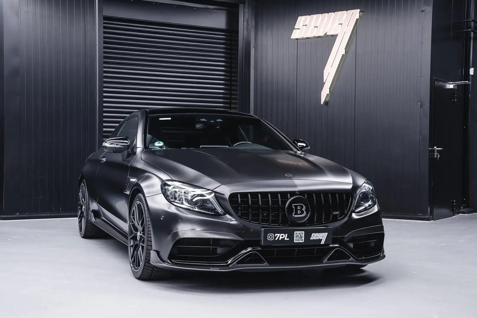 Mercedes-Benz C 63 AMG AMG C63S Coupe + Carbon + Burmester + Distronic Grey - 1