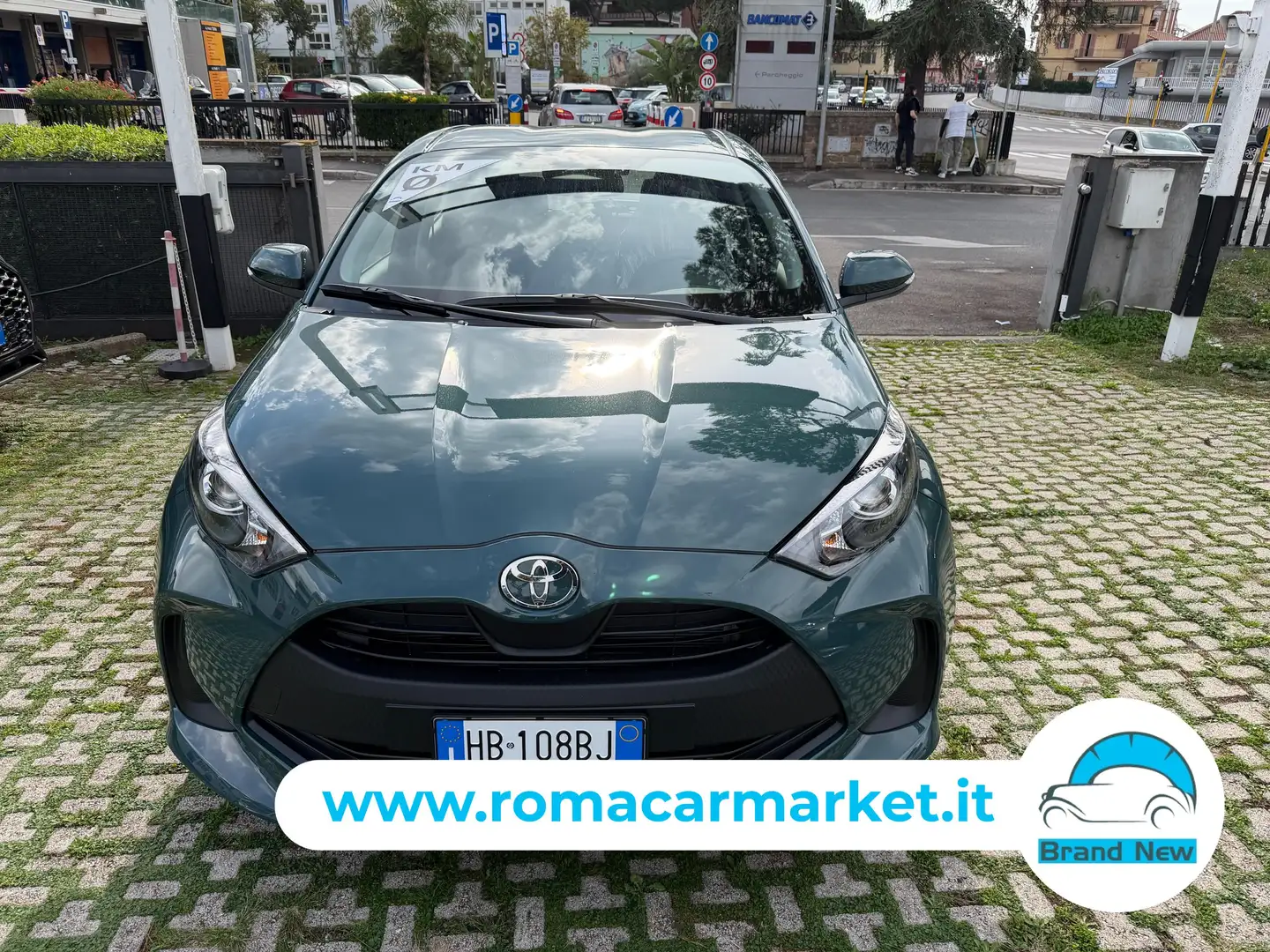 Toyota Yaris 1.5 HYBRID ACTIVE NO VINCOLI PREZZO REALE Verde - 2