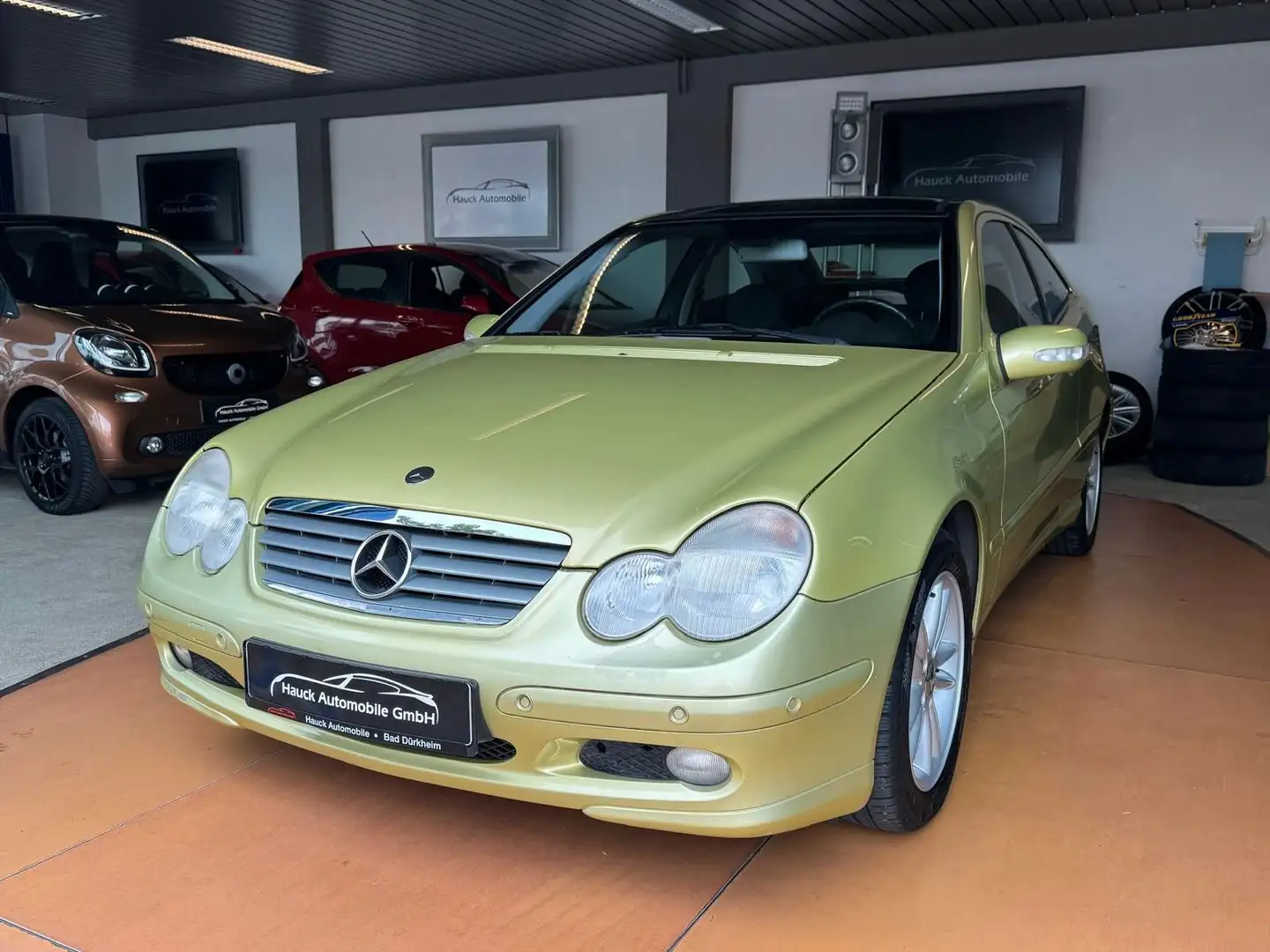 Mercedes-Benz C 200 Kompressor *55-TKM* AUT./PANO/SHZ/PDC Verde - 1