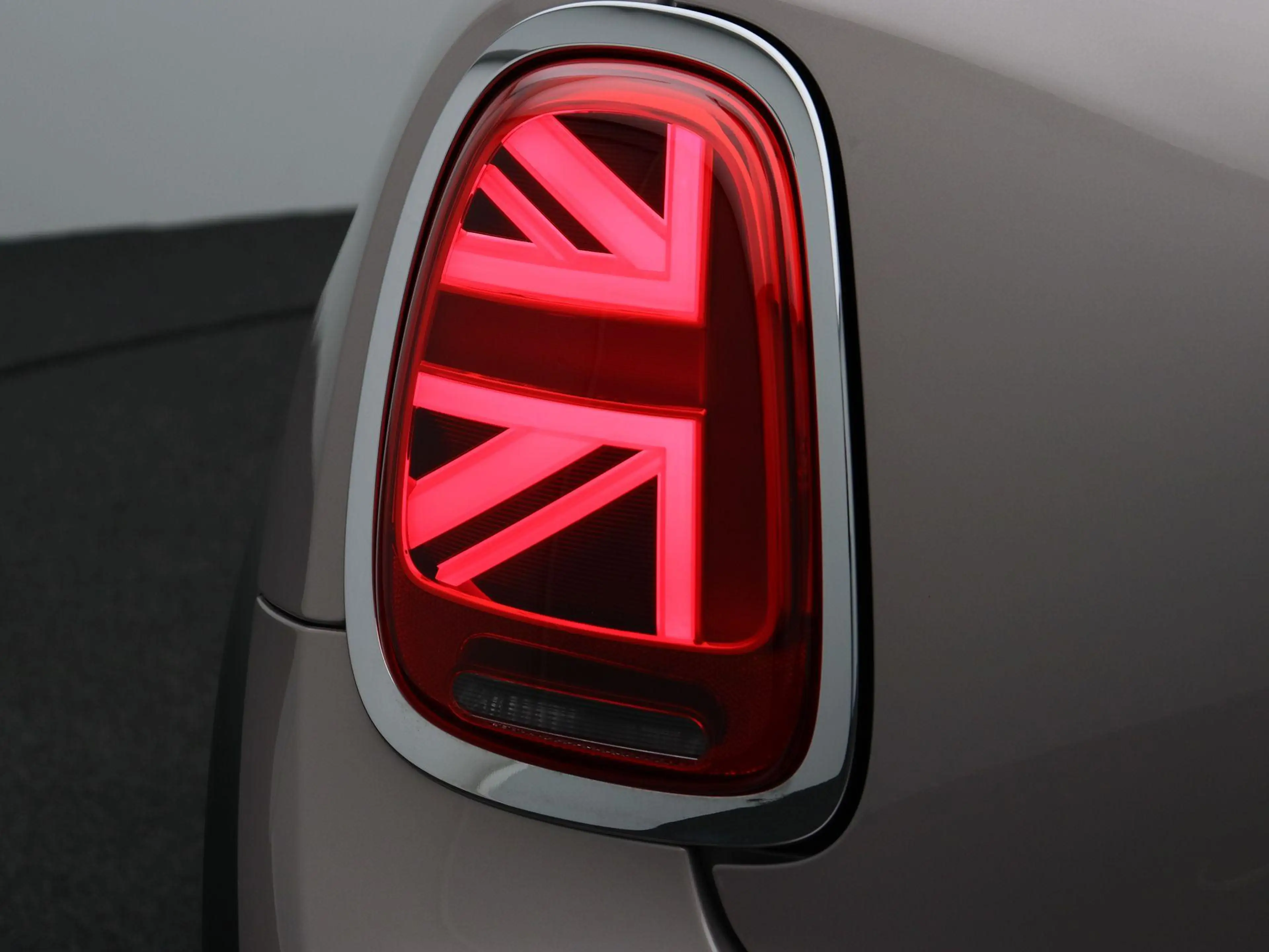 MINI One 3-Deurs Business Edition + Connected Navigation Pa — photo 9