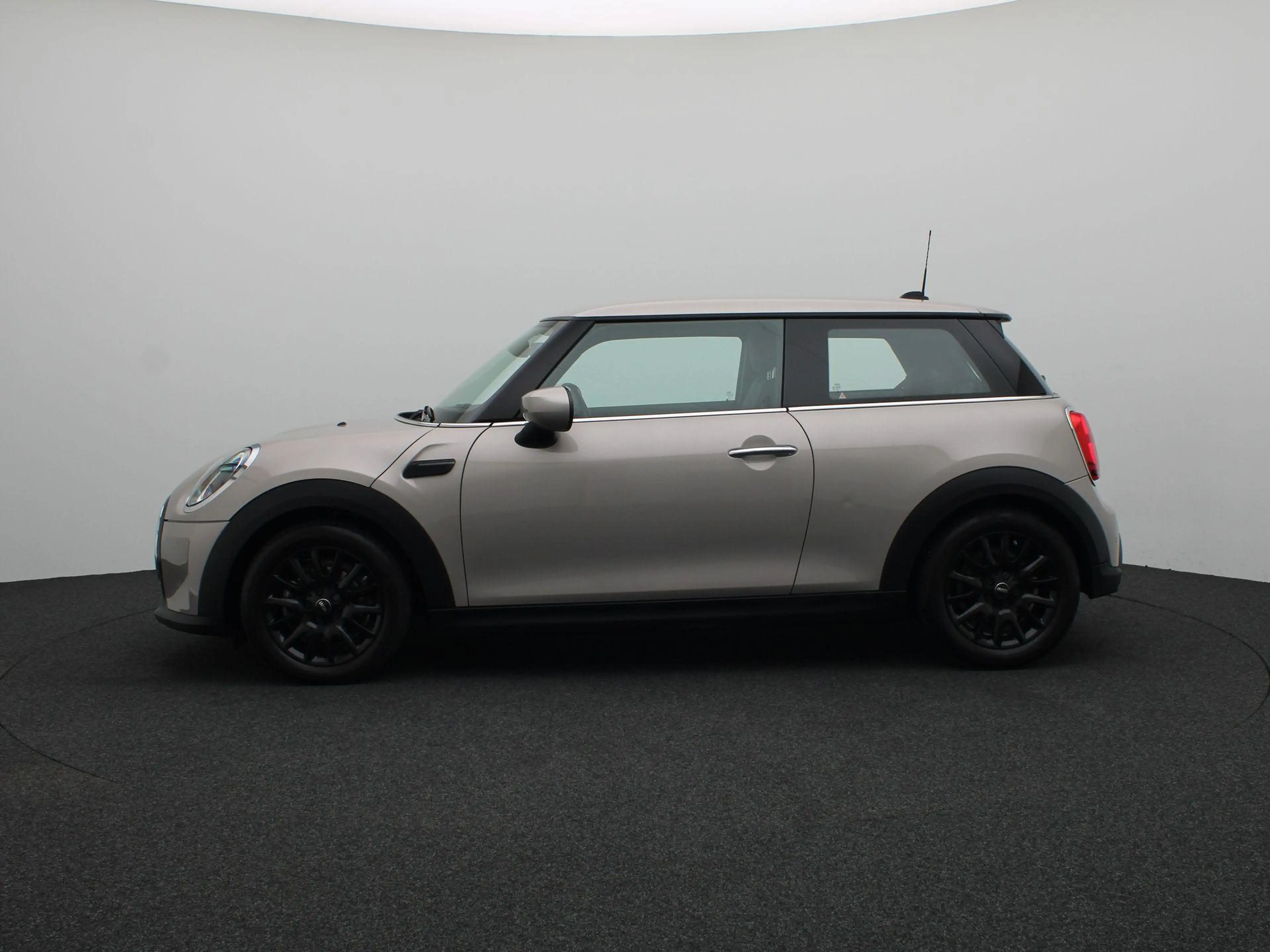 MINI One 3-Deurs Business Edition + Connected Navigation Pa — photo 4