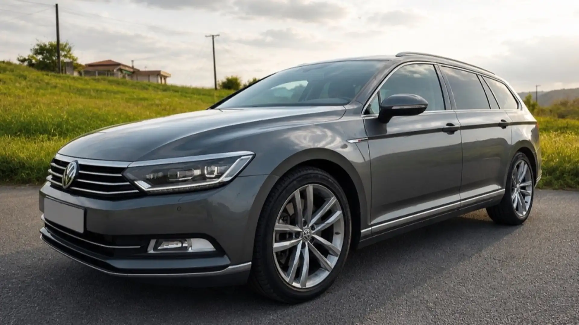 Volkswagen Passat V. 2.0TDI BiT Sport 4M DSG 176kW Gris - 1