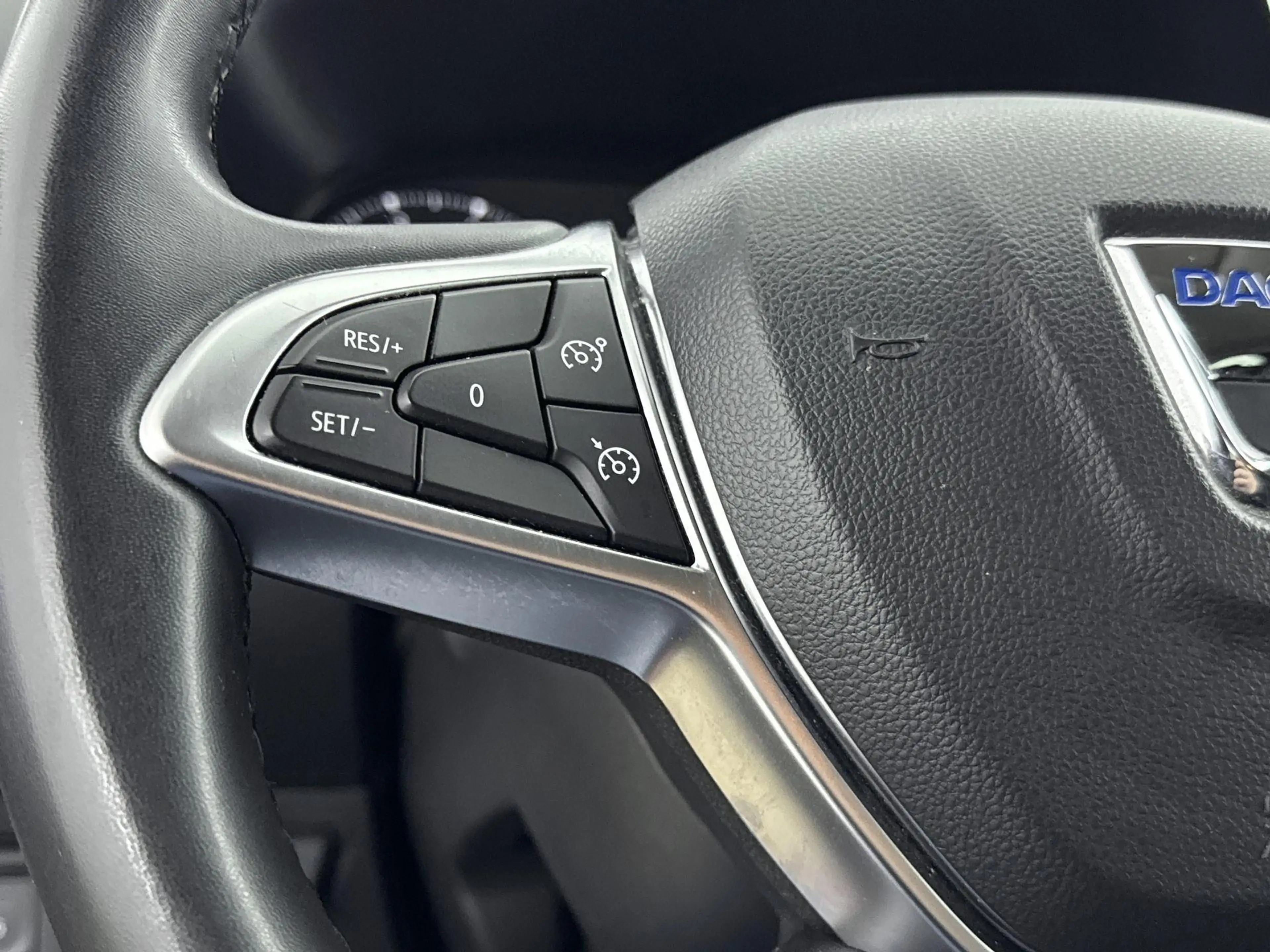 Dacia Jogger 1.0 TCe 100Pk Bi-Fuel Extreme 7p. | Stoelverwarmin — photo 6
