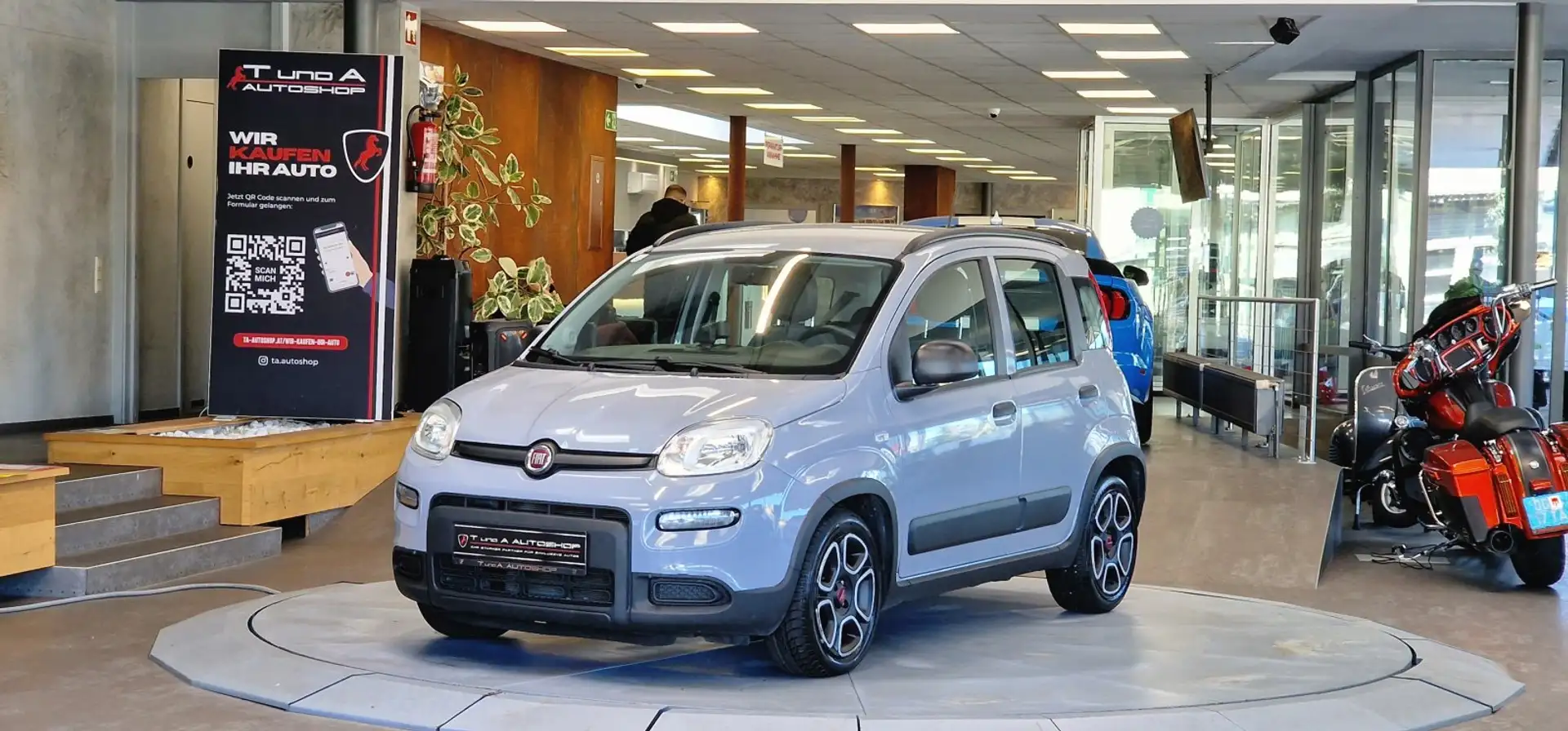 Fiat Panda 4x2 FireFly Hybrid 70 City Life Grau - 1