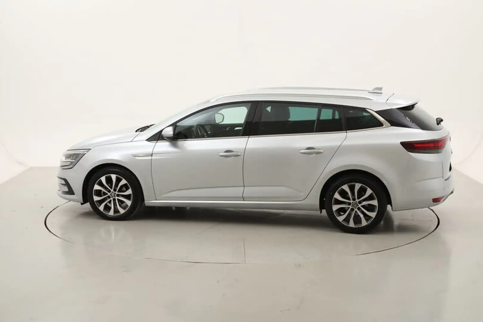 Renault Megane Sporter Techno EDC 1.5 Diesel 116CV Argento - 2