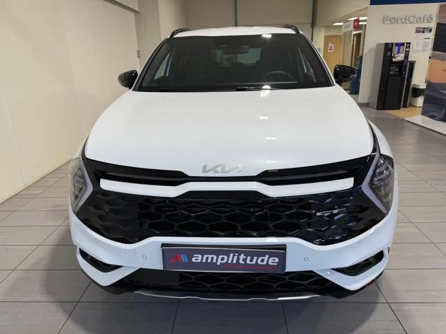 Kia Sportage 1.6 T-GDi 210ch HEV GT-Line BVA6 Blanc - 2