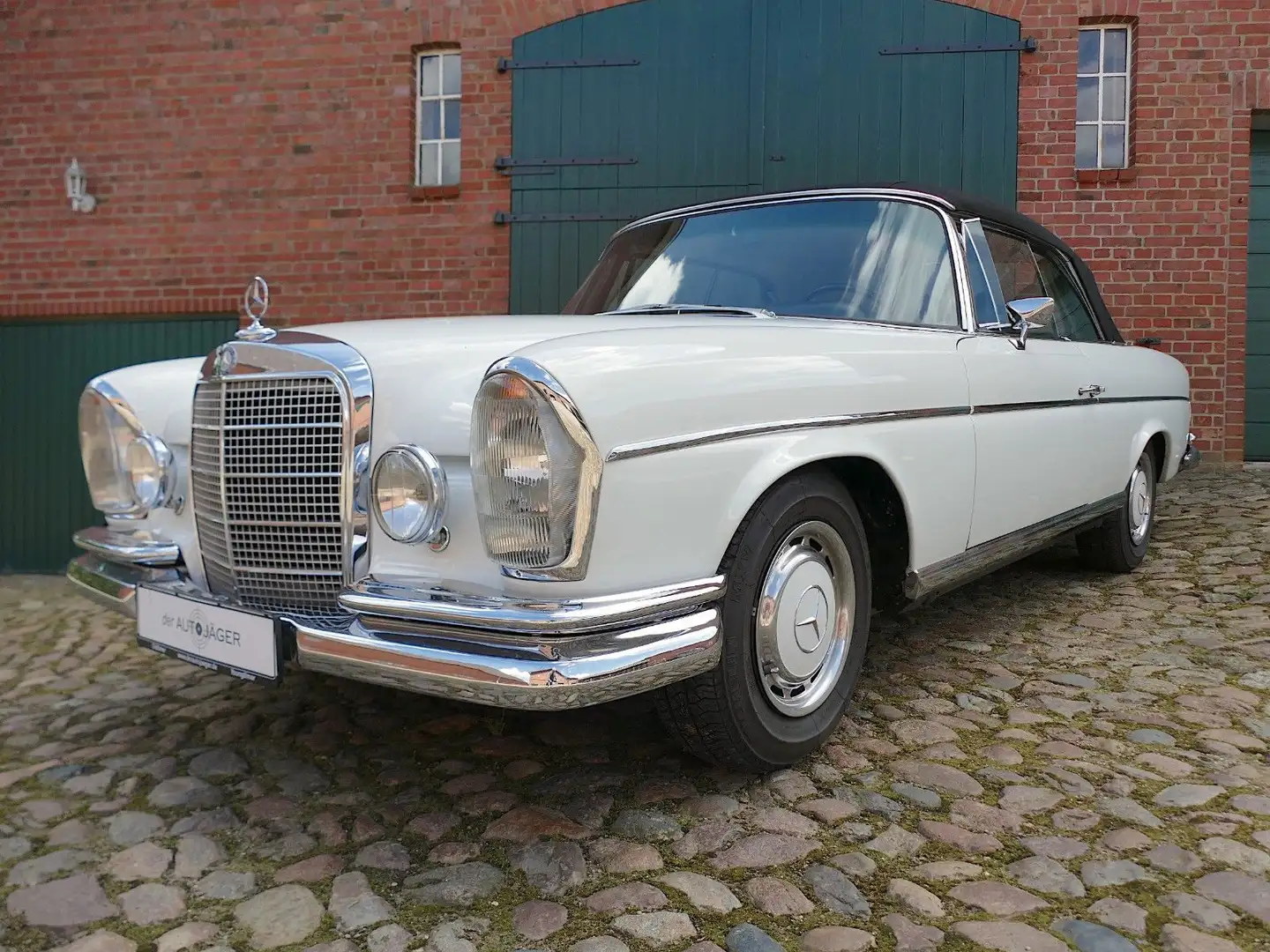 Mercedes-Benz 280 SE Werkscabriolet W111 Weiß - 1