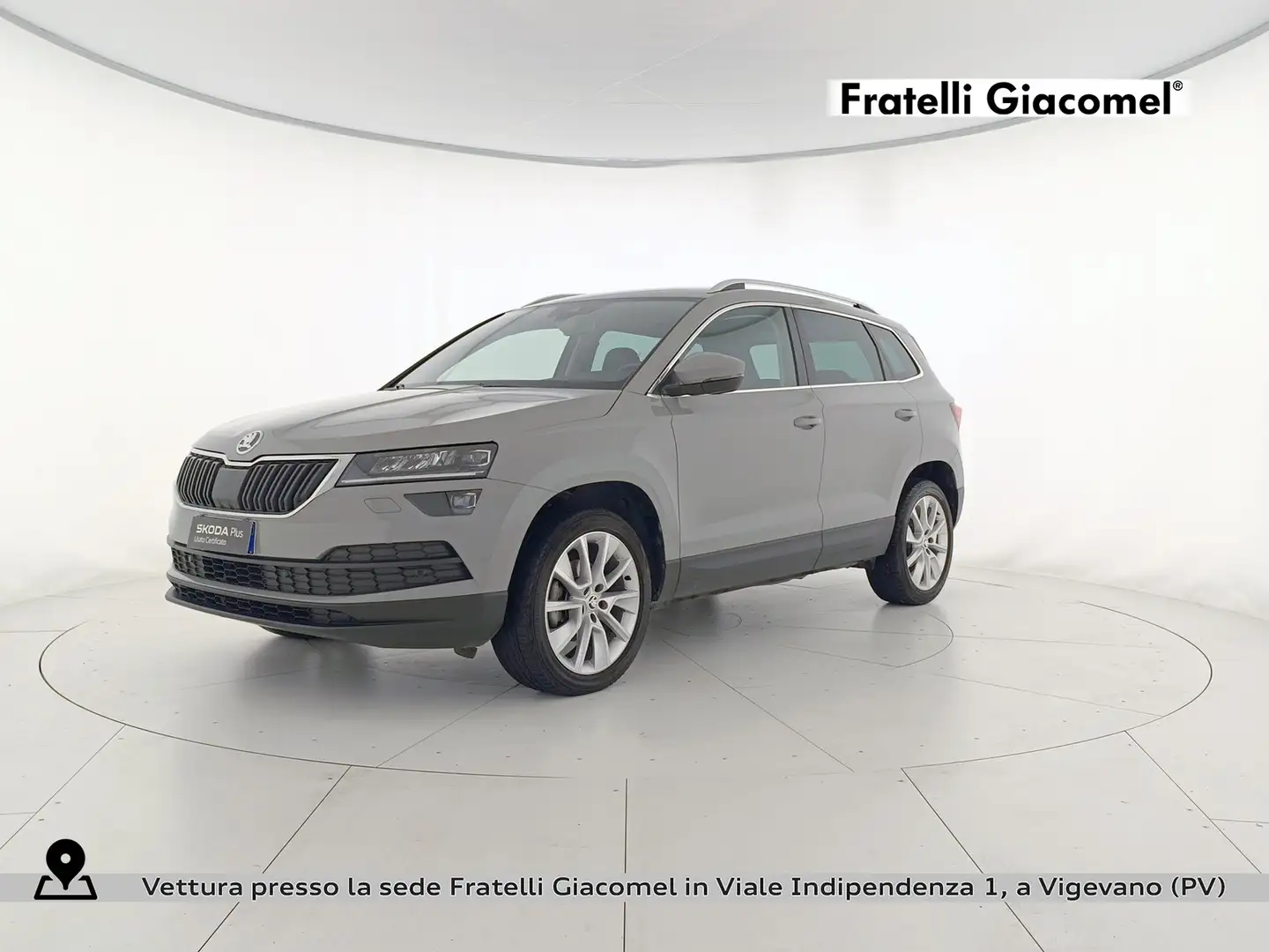 Skoda Karoq 1.6 tdi style dsg Gris - 1