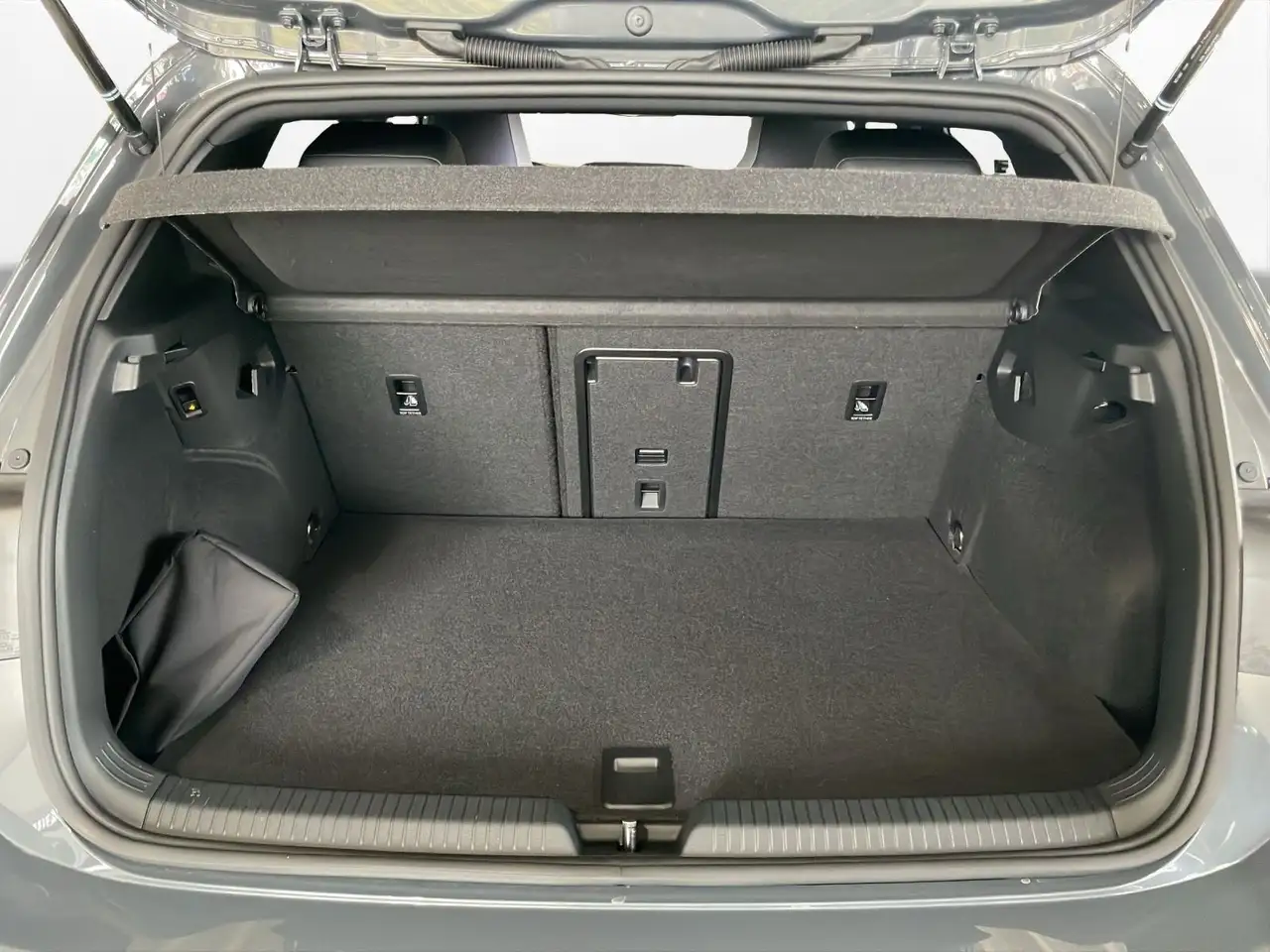 Volkswagen Golf GTE GTE 1,5 eHybrid DSG | Black Style IQ. | DCC 10