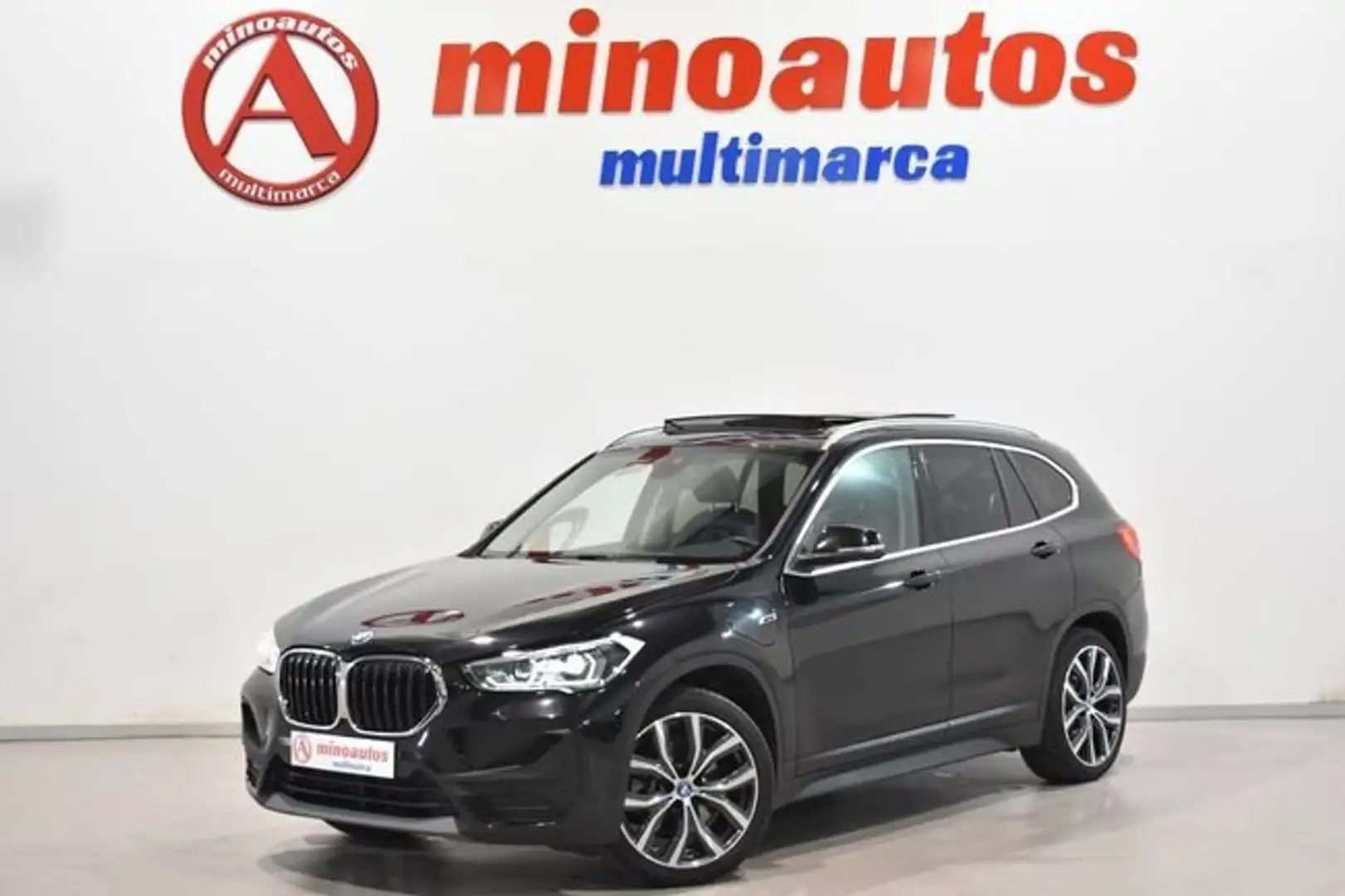 BMW X1 XDRIVE25E 220 CV XLINE Negro - 2