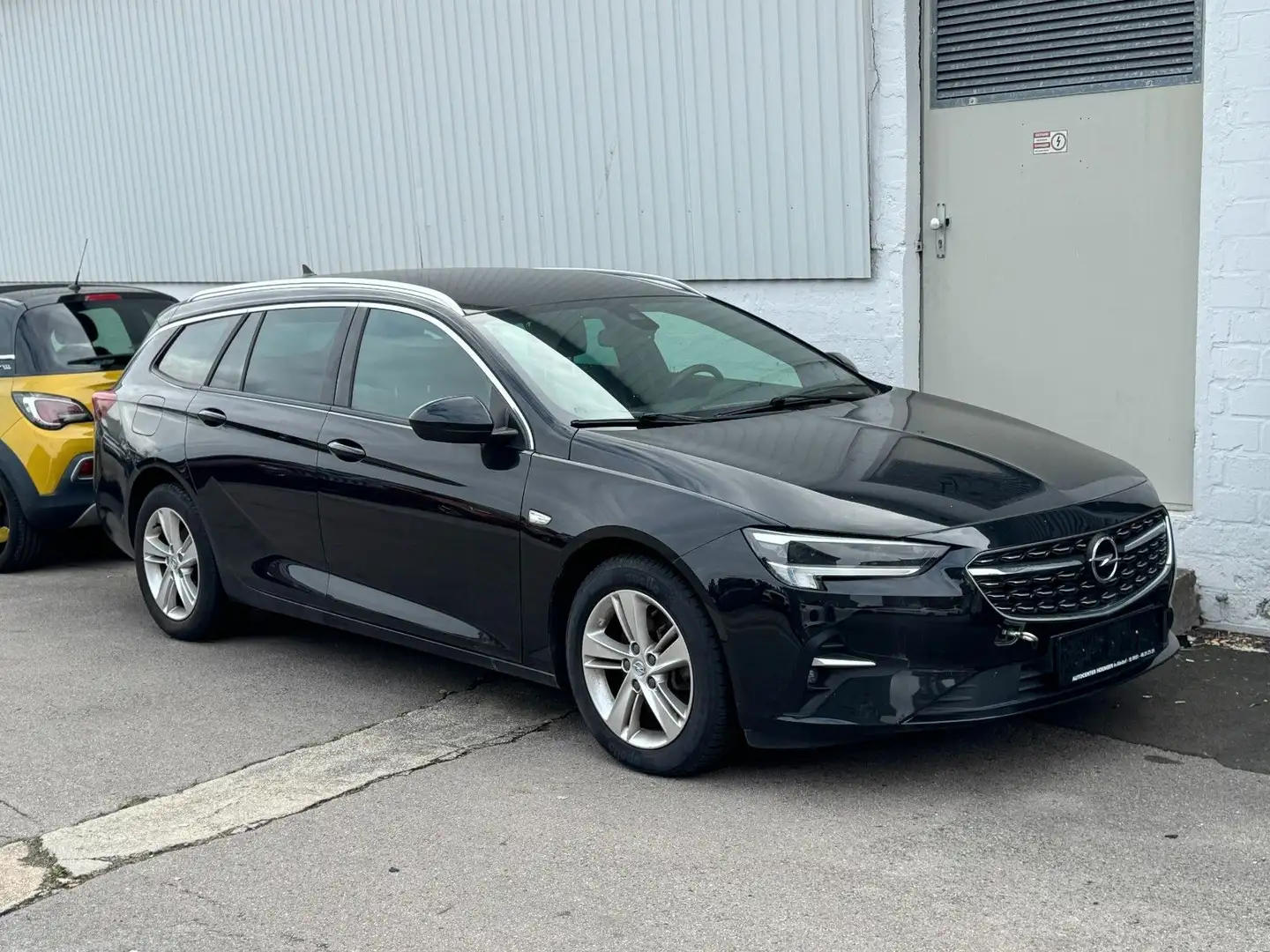 Opel Insignia B Sports Tourer Elegance *Navi *Klimaa. Zwart - 1