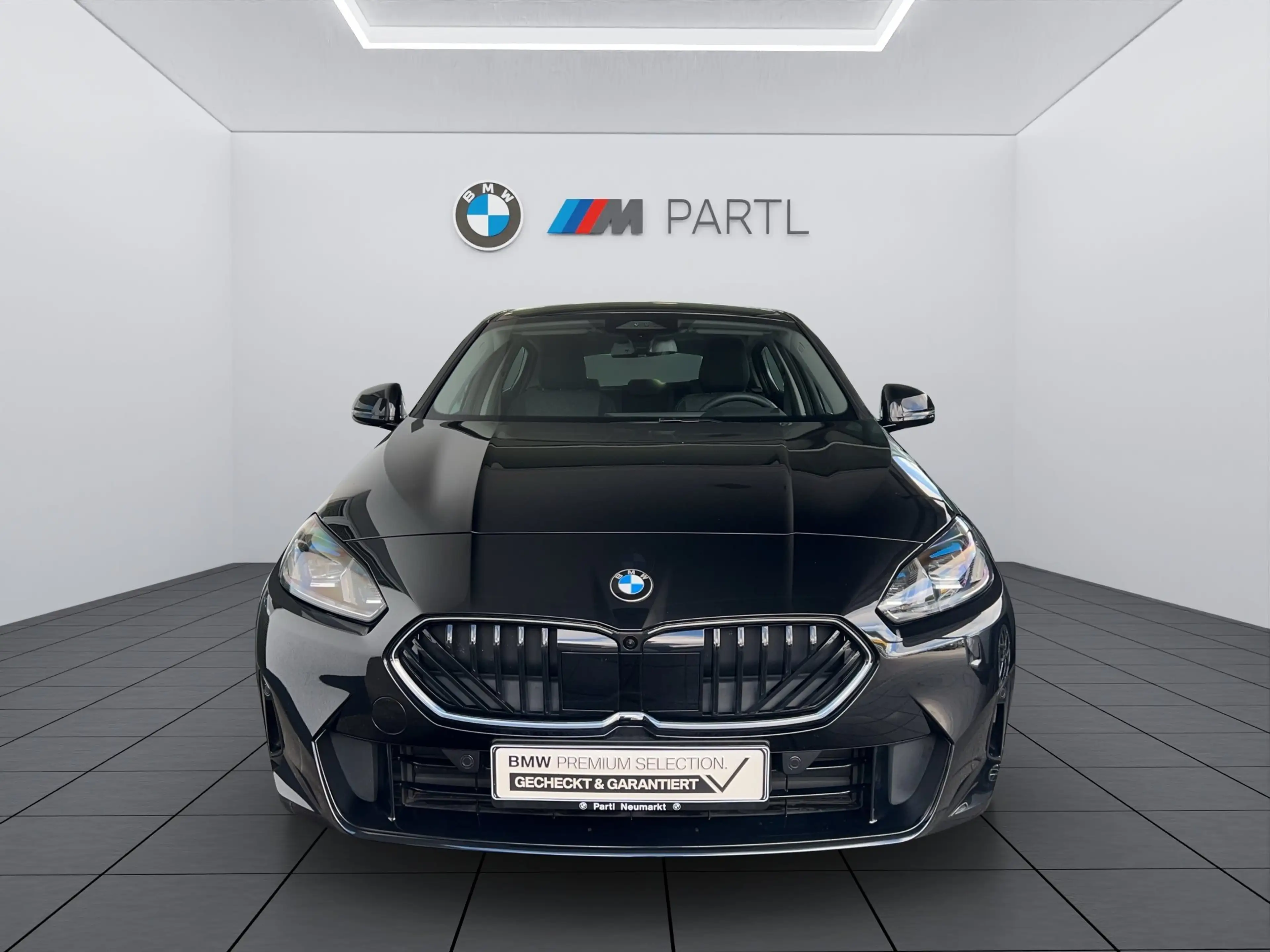 BMW 120 adapLED 360° HUD H/K Keyless Dr.Assist — photo 2