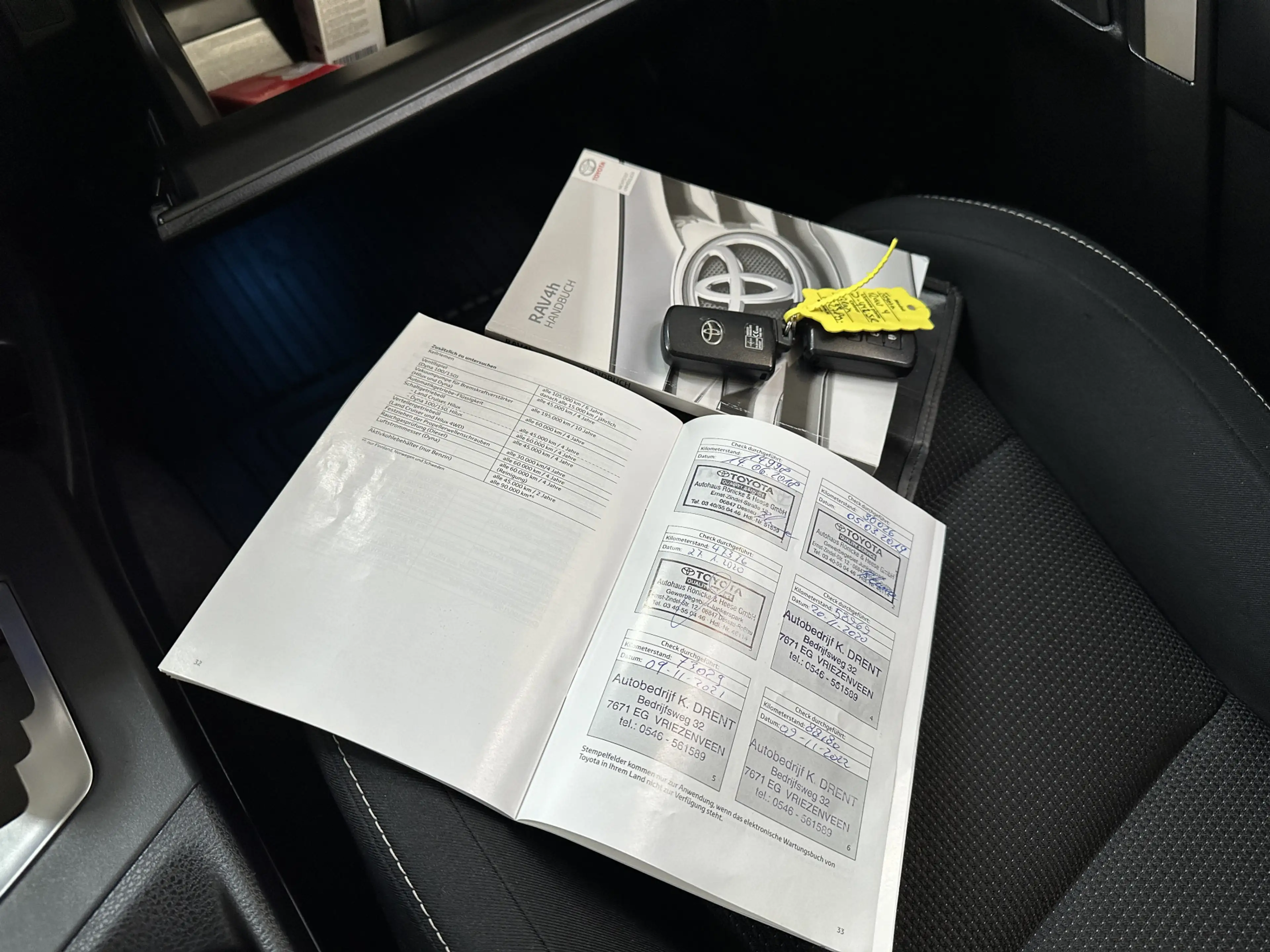 Toyota RAV 4 2.5 Hybrid Dynamic Sport | Navi | Camera | — photo 34