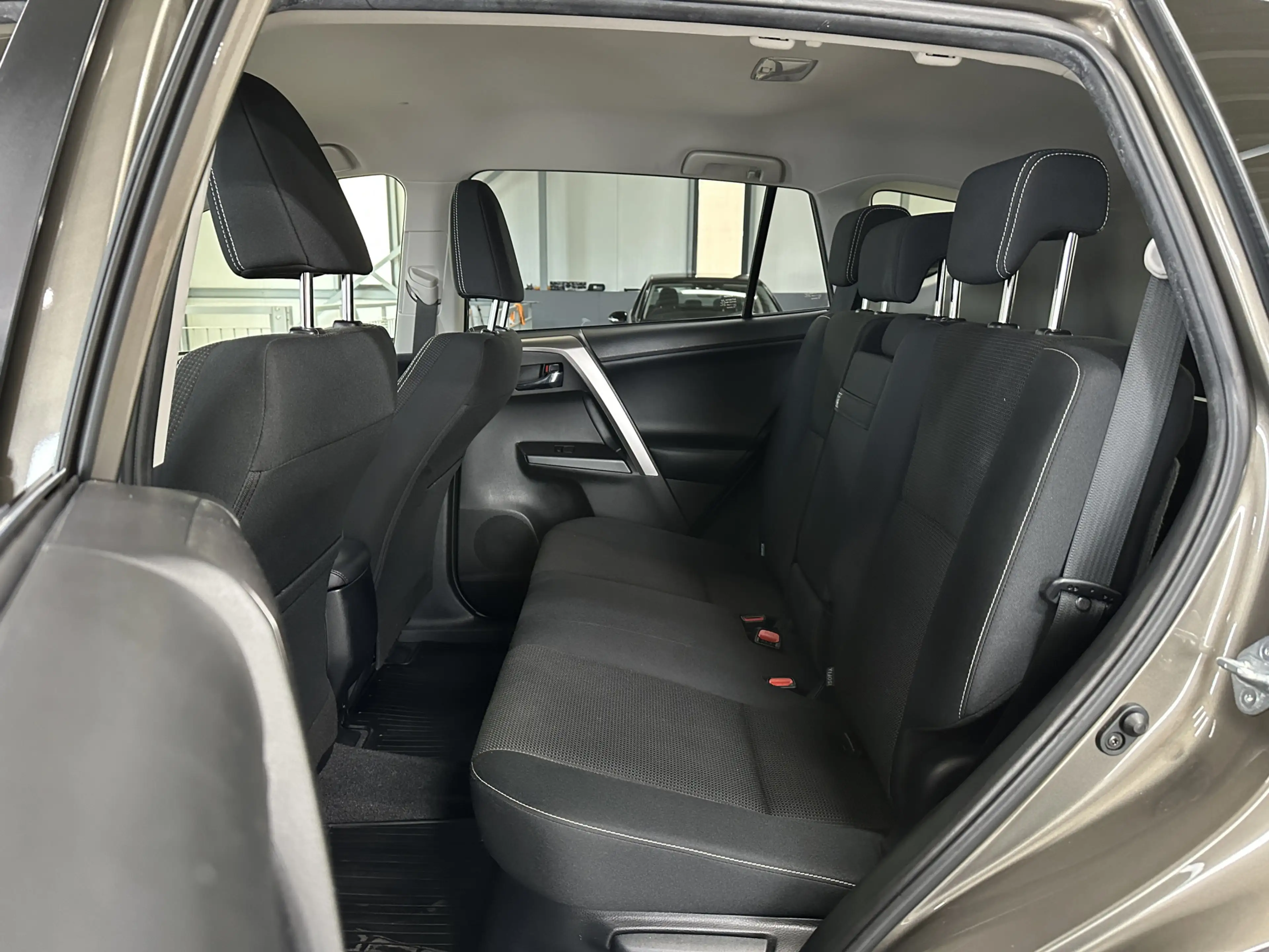 Toyota RAV 4 2.5 Hybrid Dynamic Sport | Navi | Camera | — photo 21