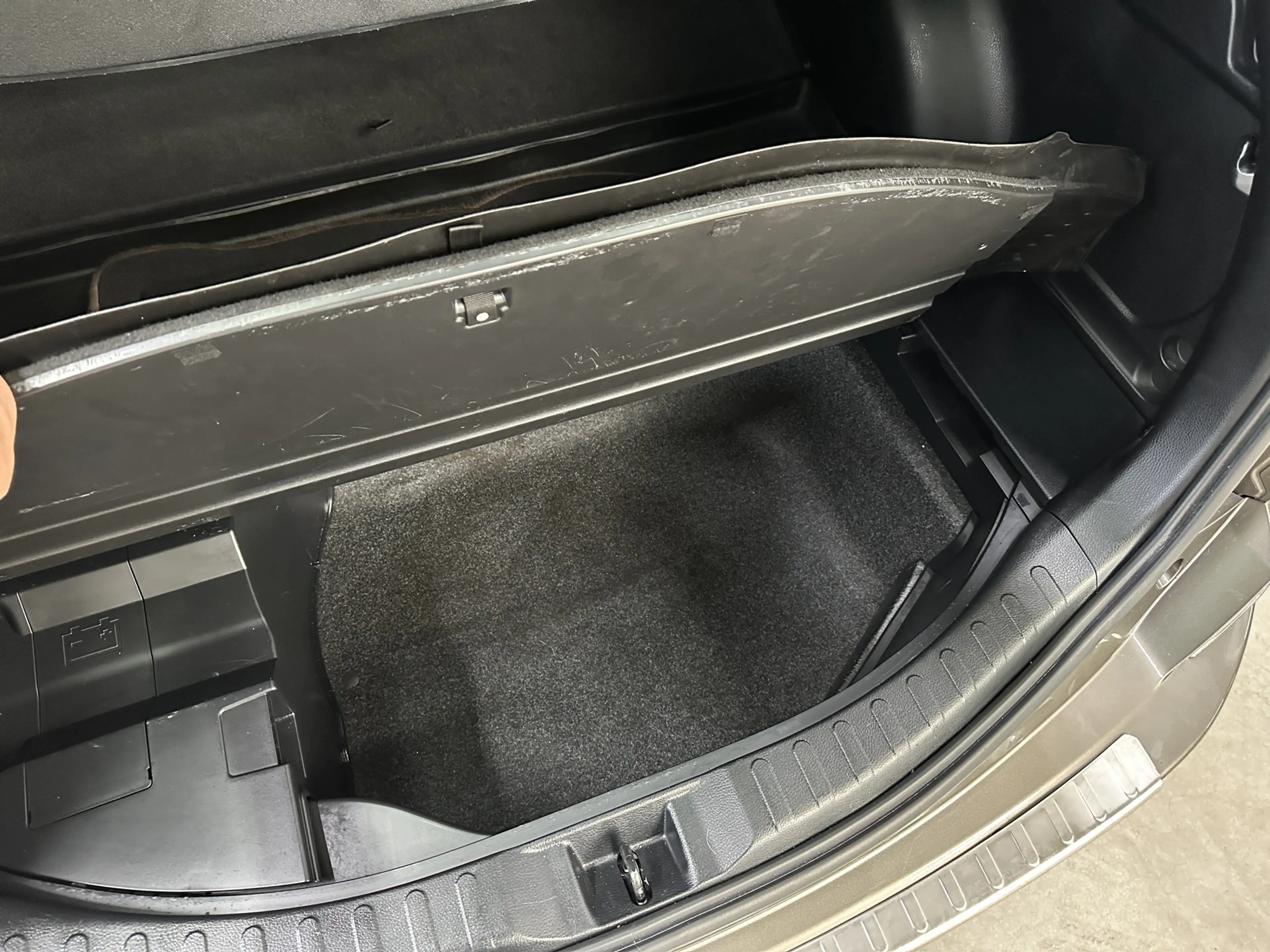 Toyota RAV 4 2.5 Hybrid Dynamic Sport | Navi | Camera | — photo 24