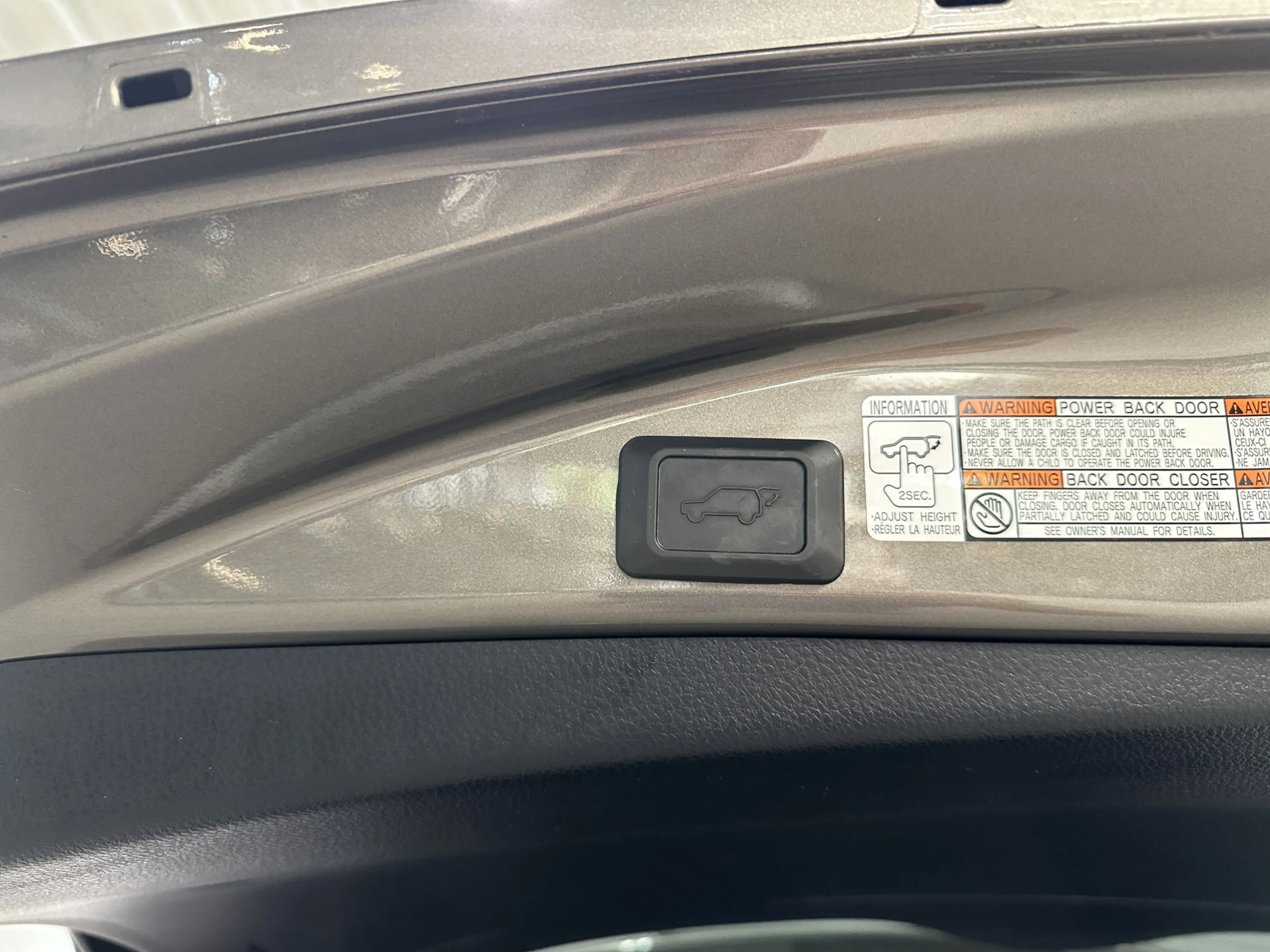 Toyota RAV 4 2.5 Hybrid Dynamic Sport | Navi | Camera | — photo 25