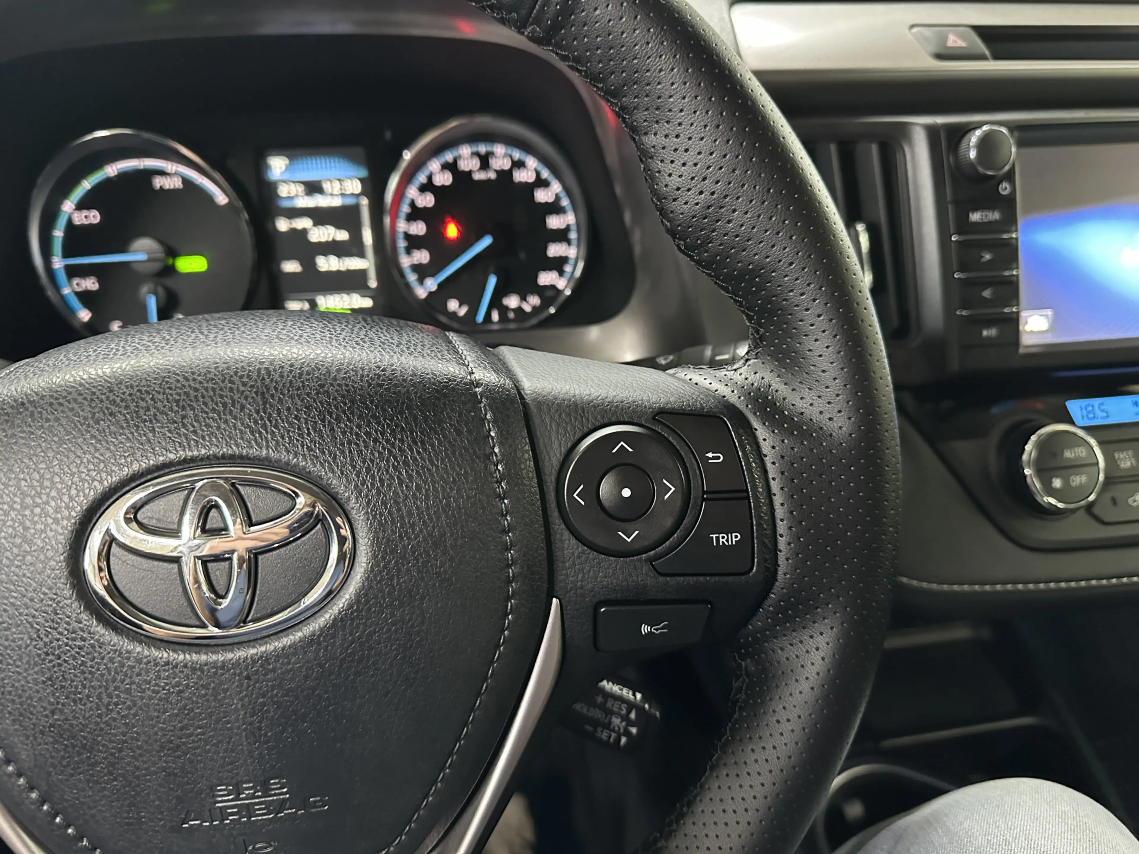 Toyota RAV 4 2.5 Hybrid Dynamic Sport | Navi | Camera | — photo 10