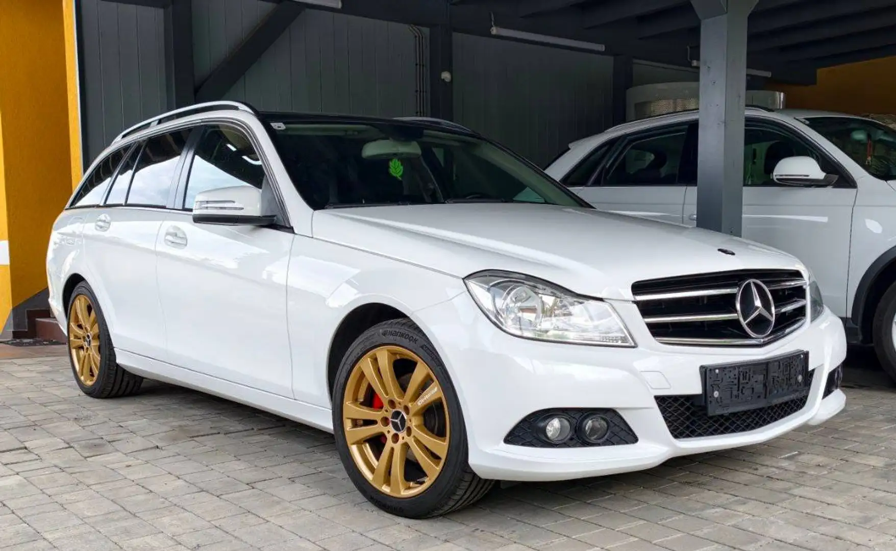 Mercedes-Benz C 200 C 200 T CDI Avantgarde A-Edition plus BlueEfficiency Avantgarde A-Edition PLUS Weiß - 1
