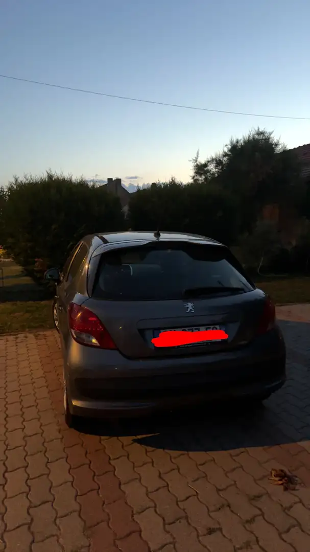 Peugeot 207 1.6 HDi 92ch FAP Business Pack - 1