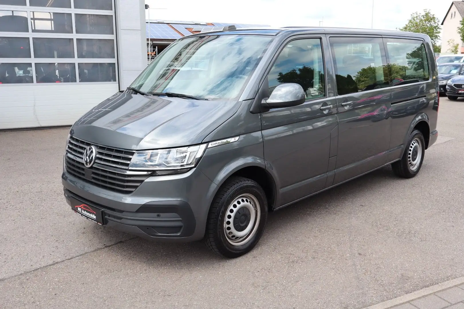 Volkswagen T6 Caravelle T6.1 Caravelle 2.0 TDI DSG Comfortline 2 x Türe Grau - 1