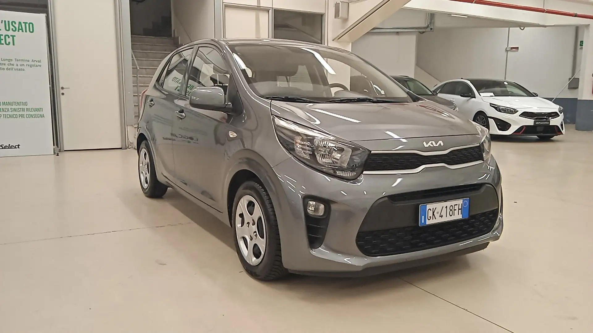 Kia Picanto 1.0 DPi GPL Urban Techno&Comfort Pack Grijs - 1