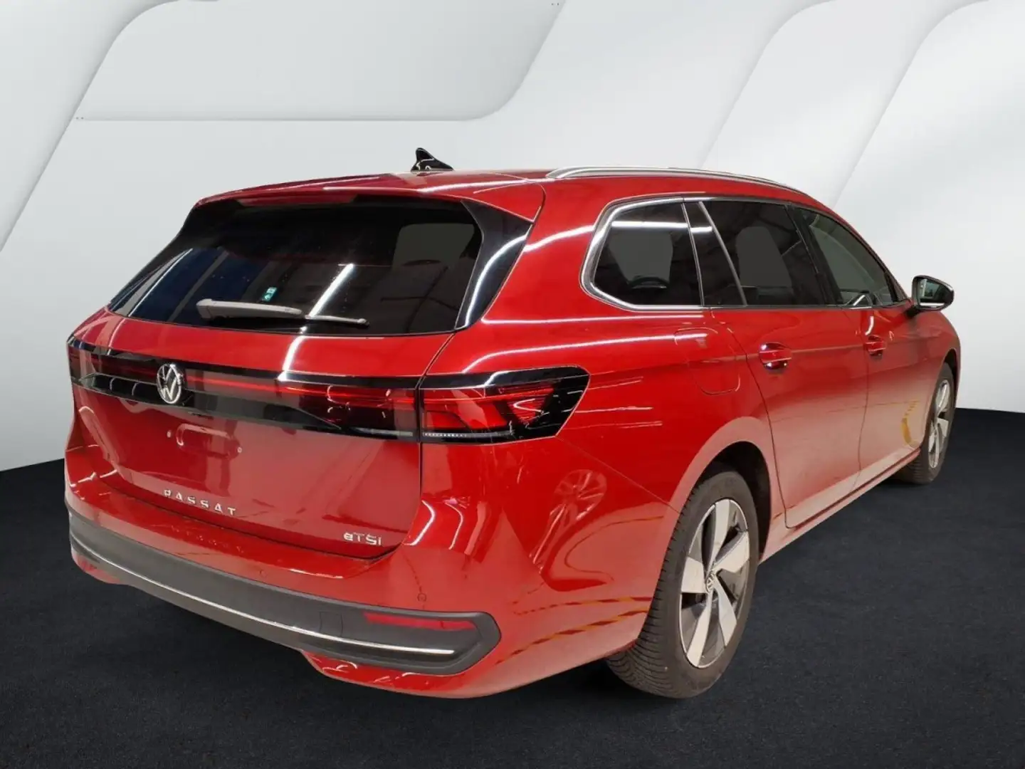 Volkswagen Passat Variant 1.5 eTSI 110 kW Business AHK+Kame Klima Navi Rouge - 2