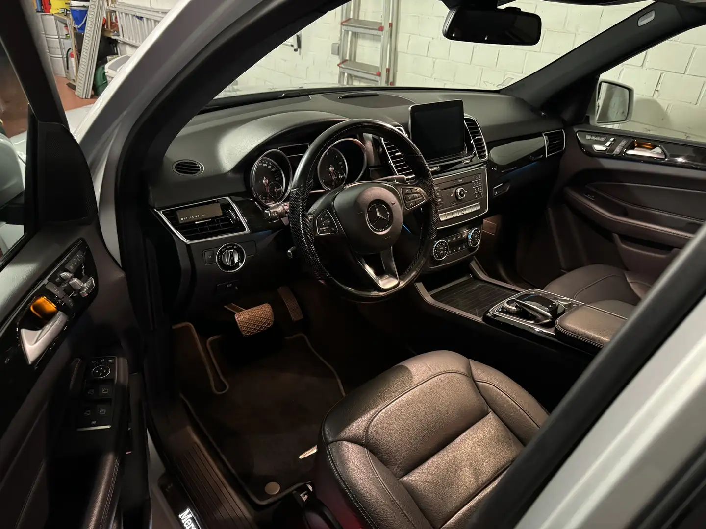 Mercedes-Benz GLE 350 !!! GLE 350 4 MATIC MET WEINIG KM !!! Stříbrná - 2