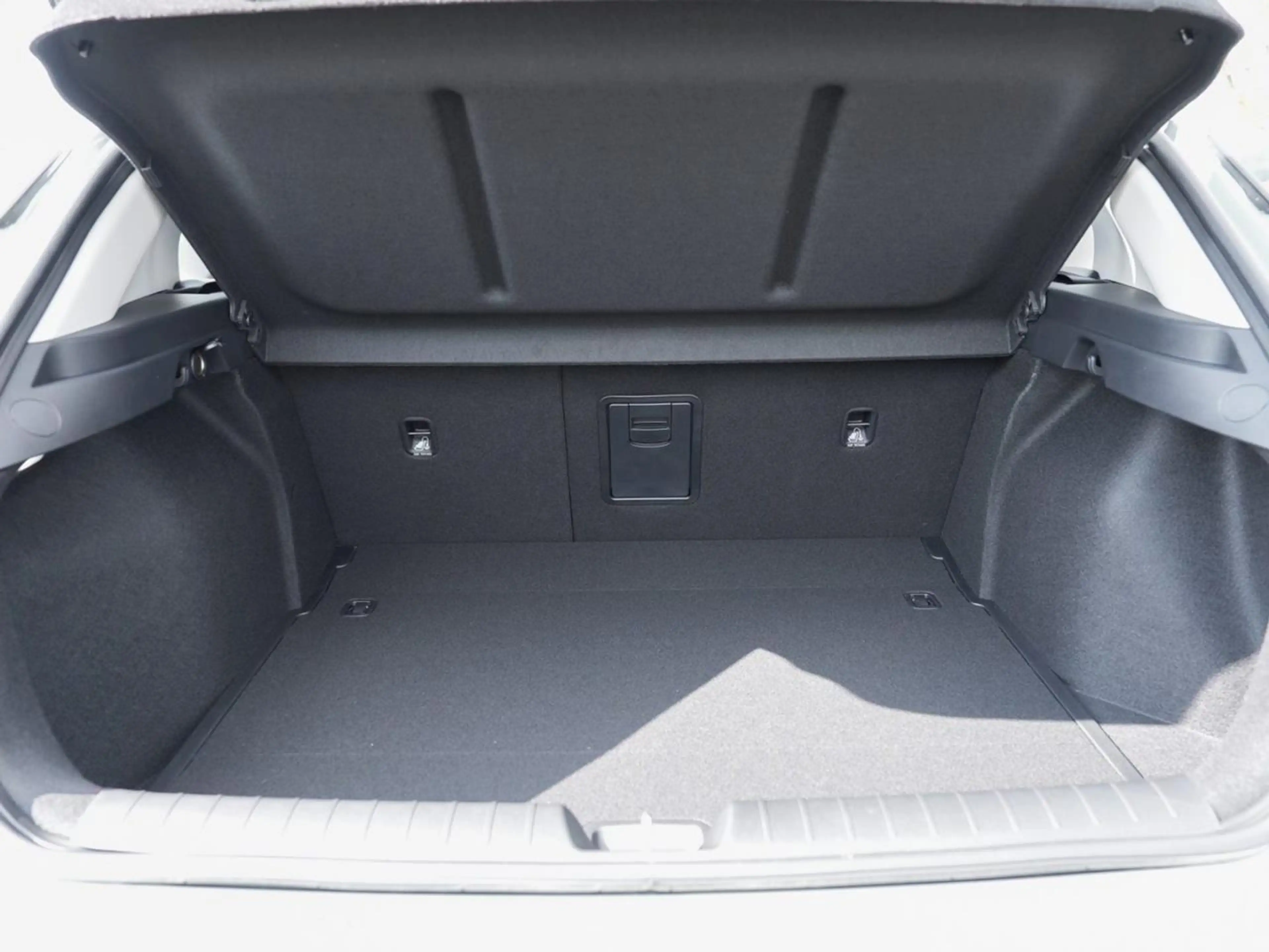 Kia K4 1.6T DCT Vision Navi Kamera Totwinkel ACC — photo 6
