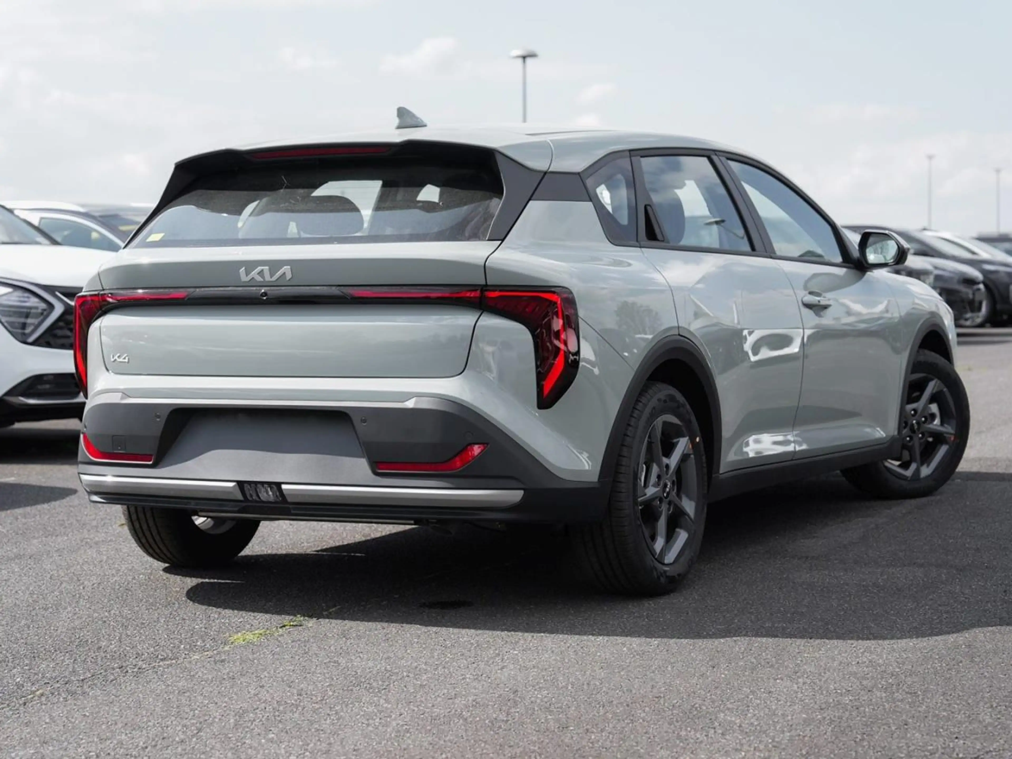 Kia K4 1.6T DCT Vision Navi Kamera Totwinkel ACC — photo 3