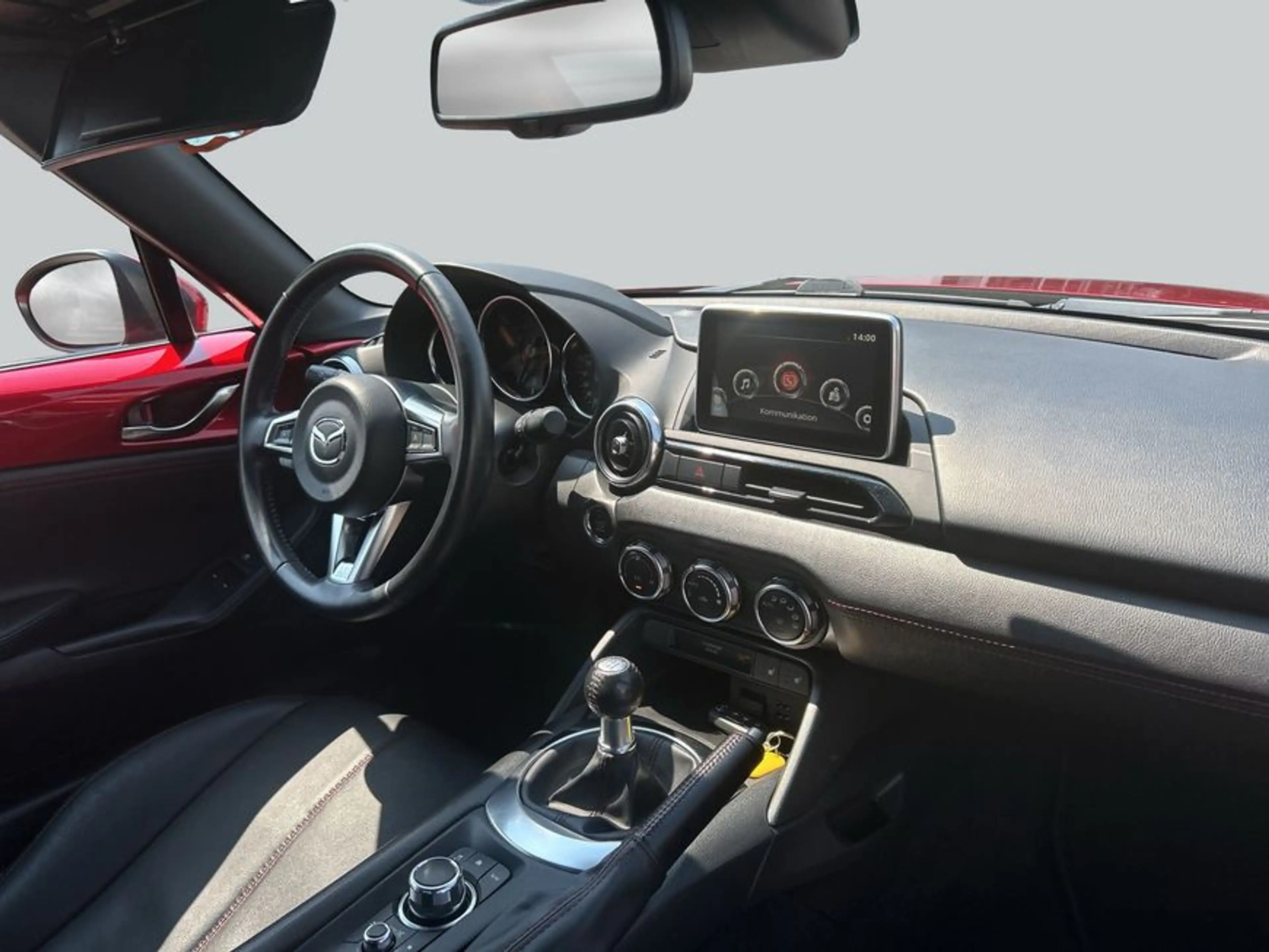 Mazda MX-5 SKYACTIV-G 160 i-ELOOP Sports-Line — photo 15