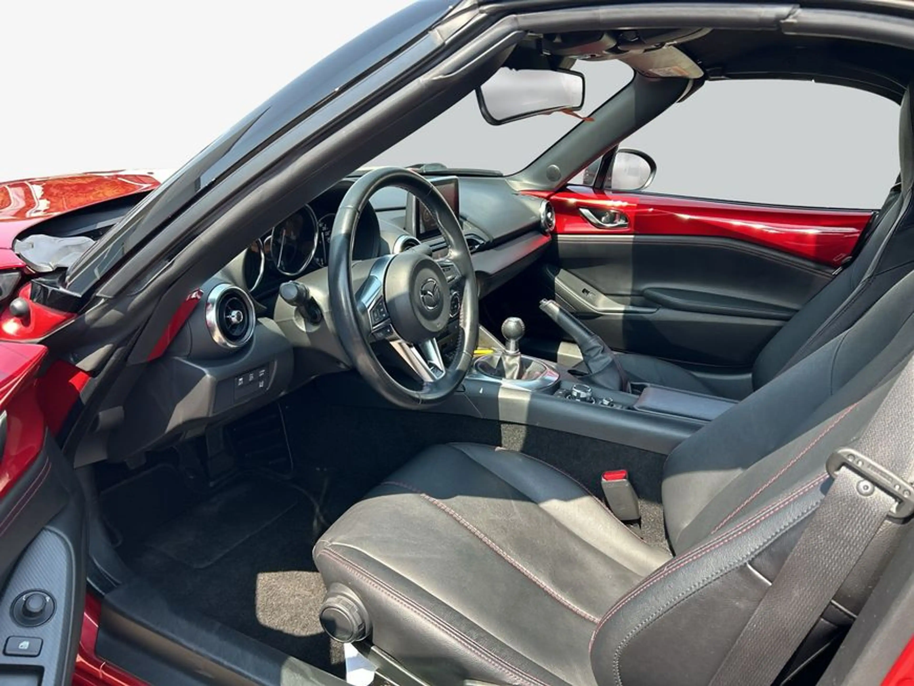 Mazda MX-5 SKYACTIV-G 160 i-ELOOP Sports-Line — photo 9