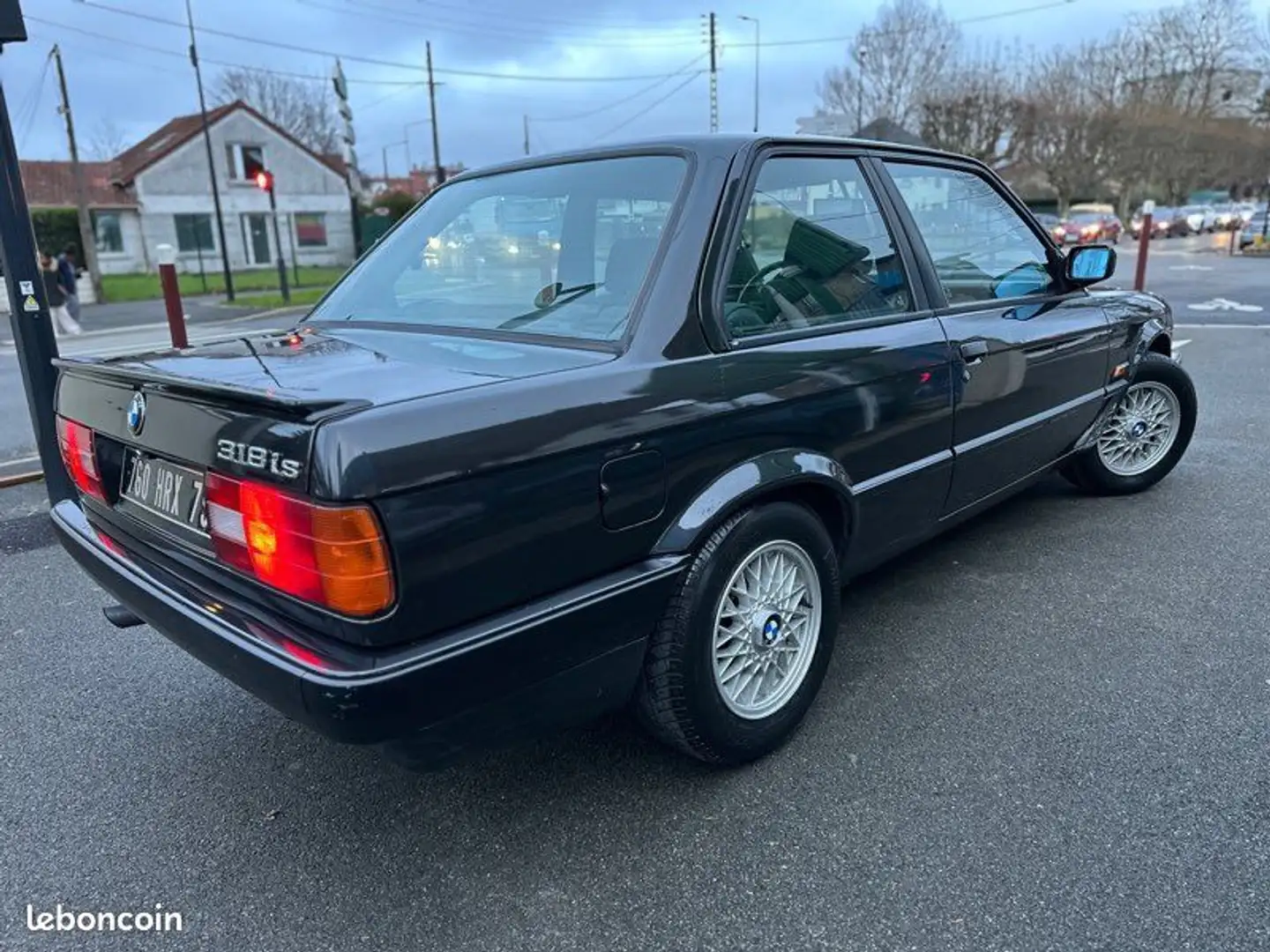 BMW 318 e30 318 is coupe première main Noir - 2