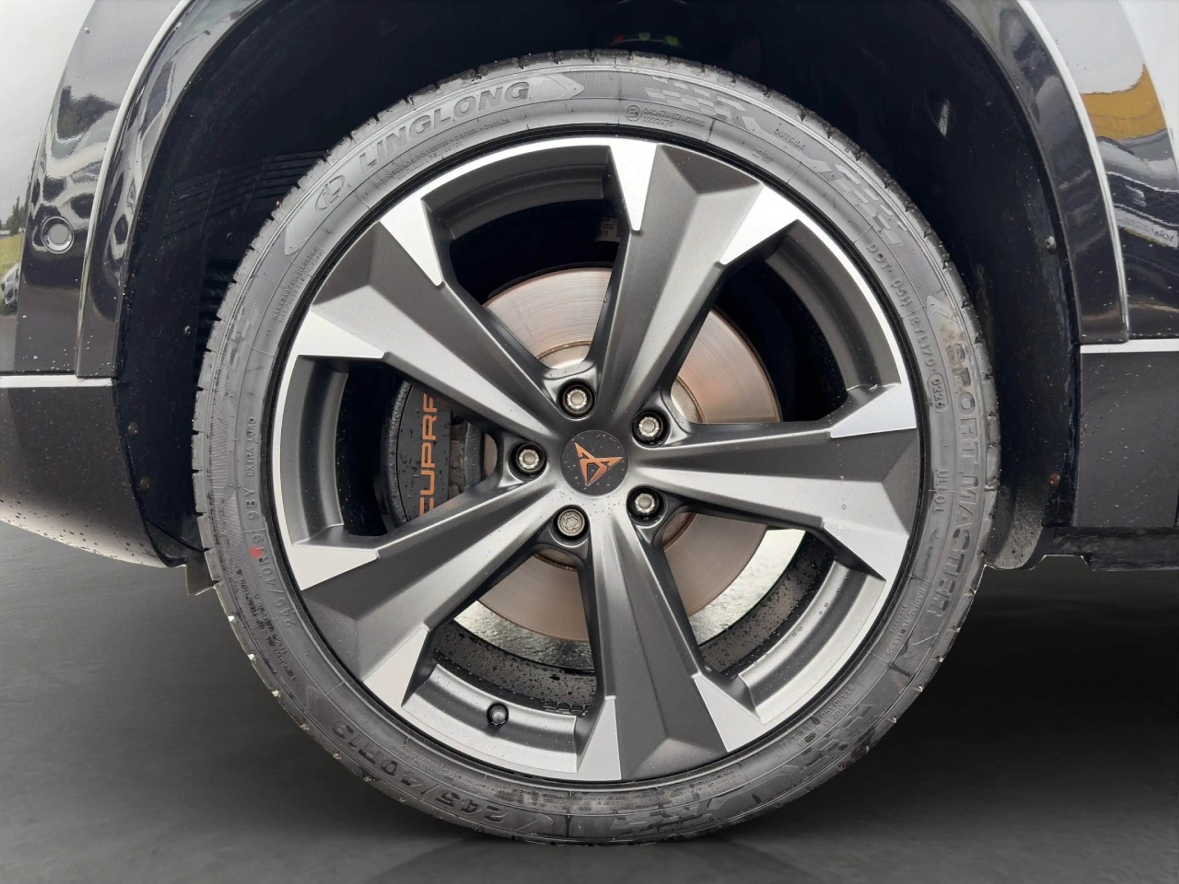CUPRA Ateca TSI DSG VZ 4Drive Beats AHK eHeck TopView — photo 4