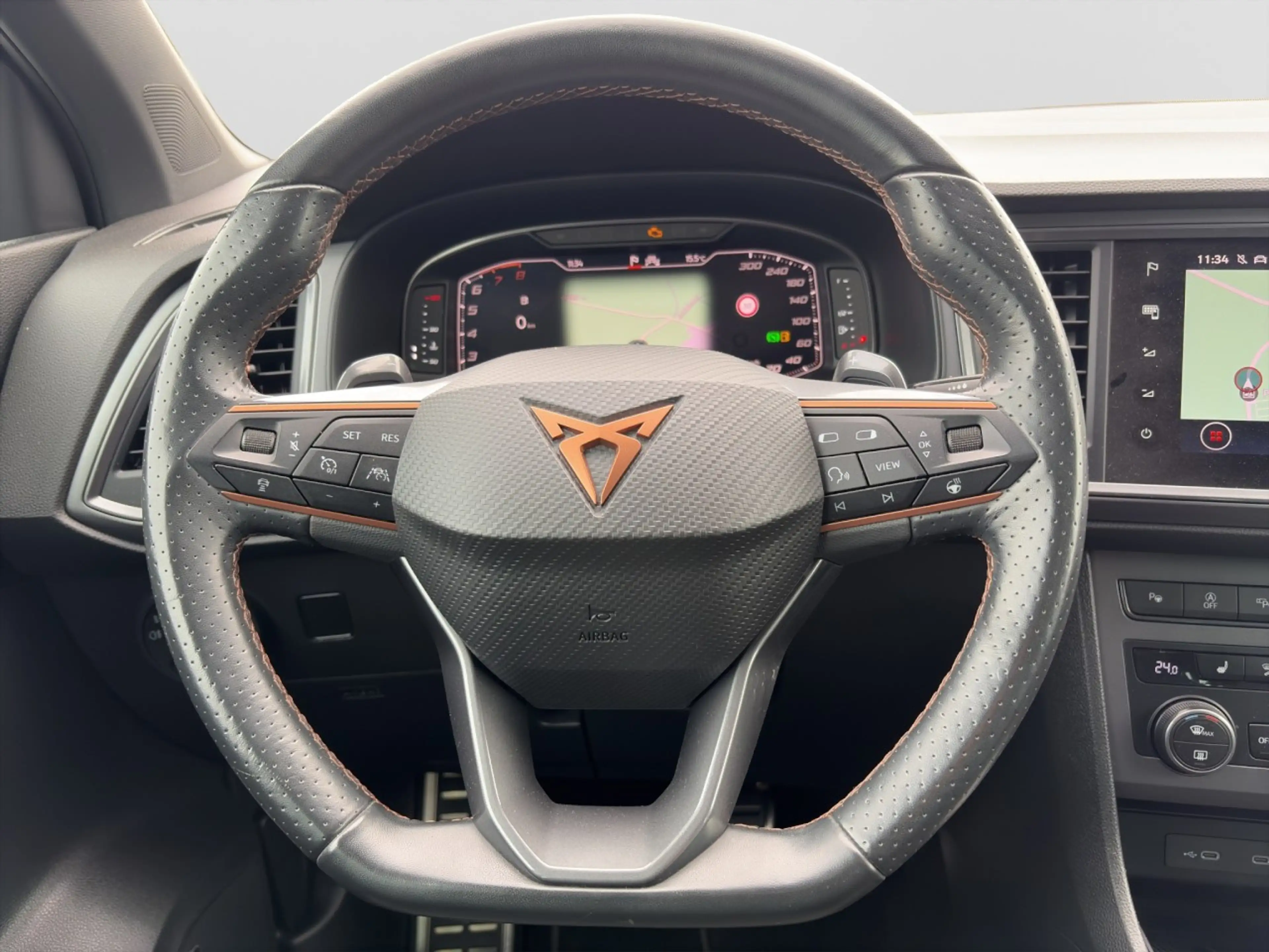 CUPRA Ateca TSI DSG VZ 4Drive Beats AHK eHeck TopView — photo 13