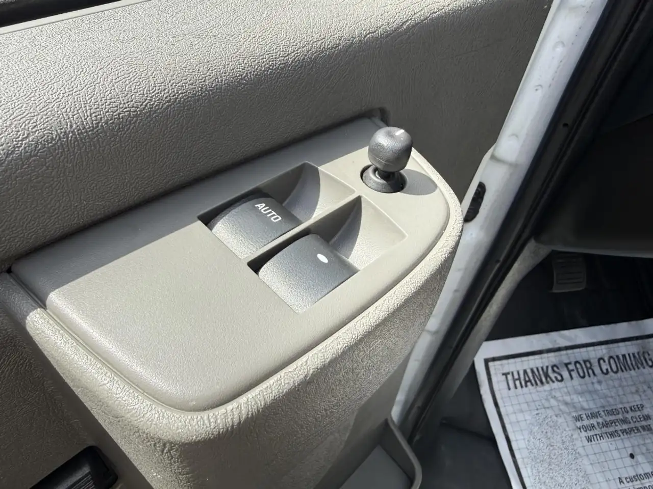 GMC Savana снимка GMC Savana