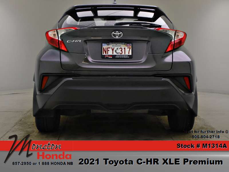 2021 Toyota C-HR LE — снимка 1