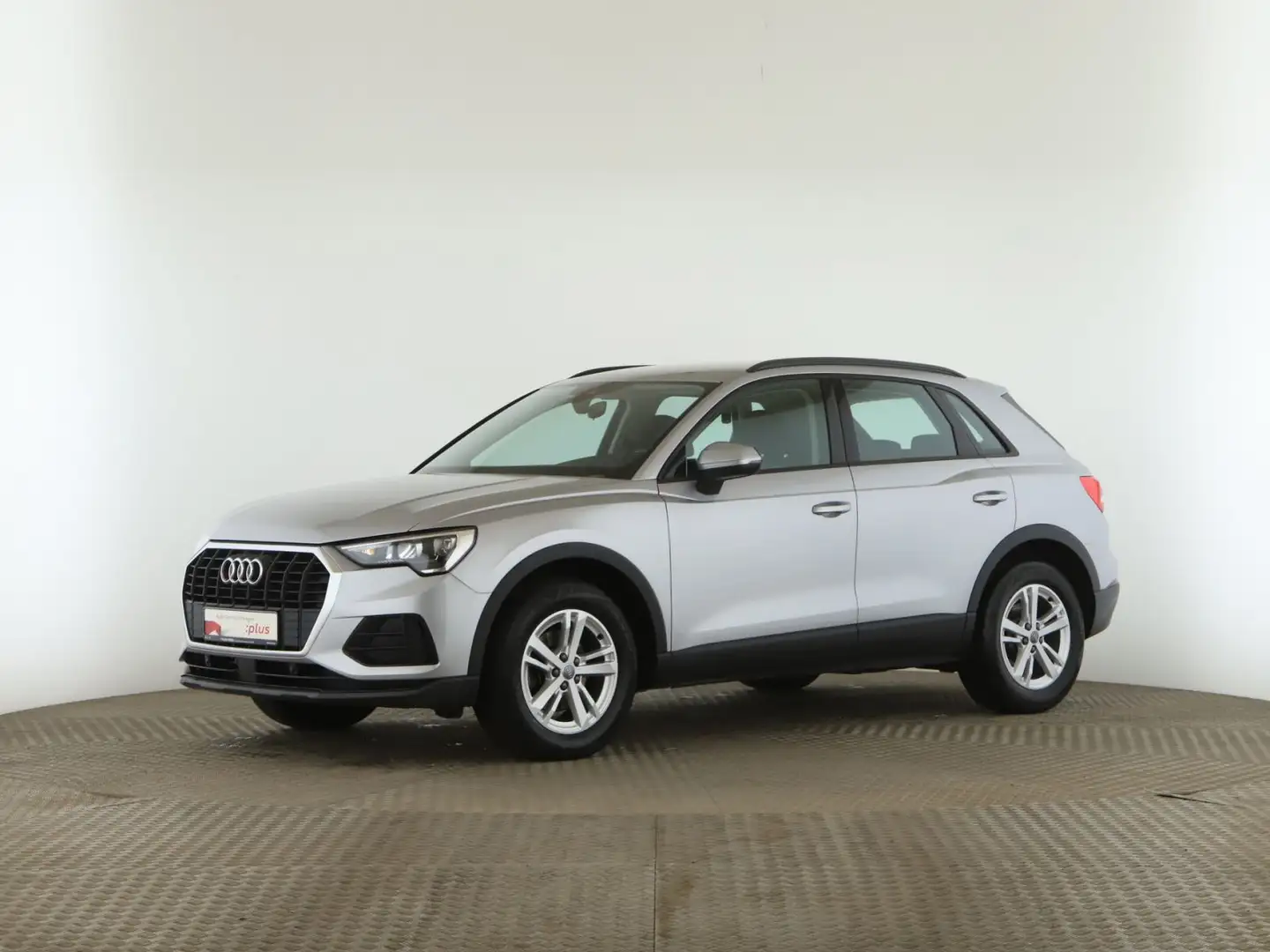 Audi Q3 35 TFSI *AHK*LED*PDC*SHZ*MMI-Plus* Silber - 2